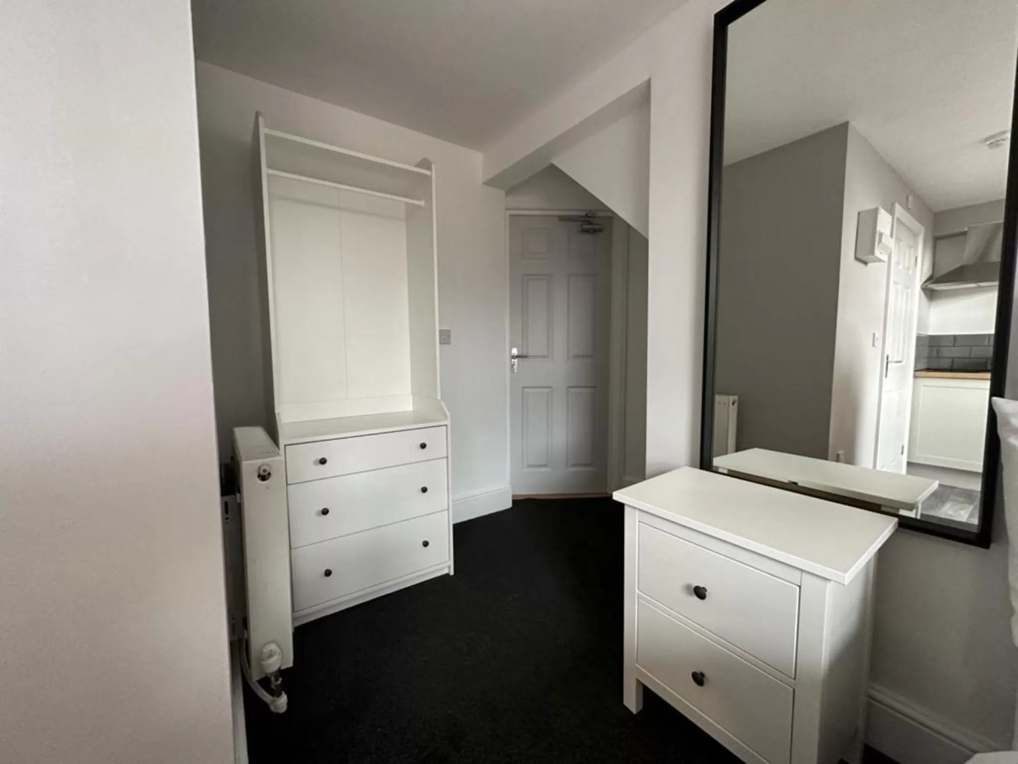 Bathroom in The Fishpond - Premier Nottingham Studios