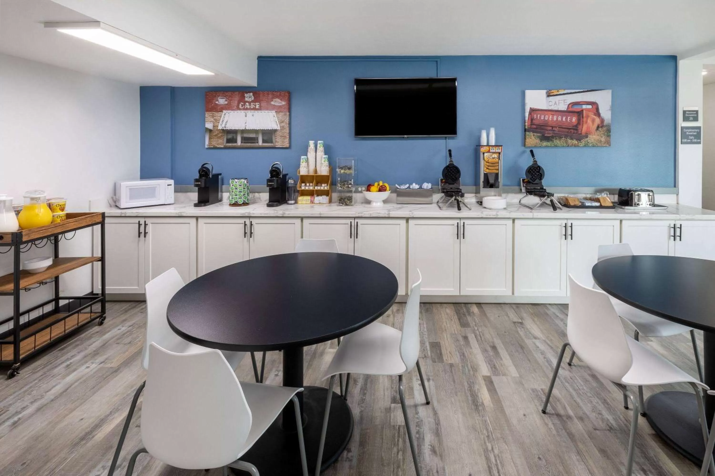 Breakfast in Baymont by Wyndham Laredo