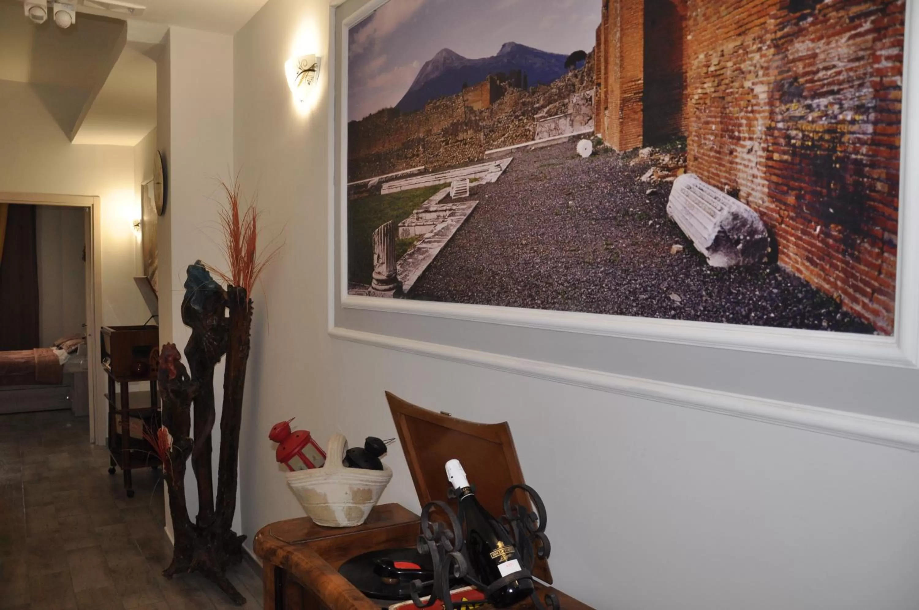 Decorative detail in B&B oh mamma mia POMPEI