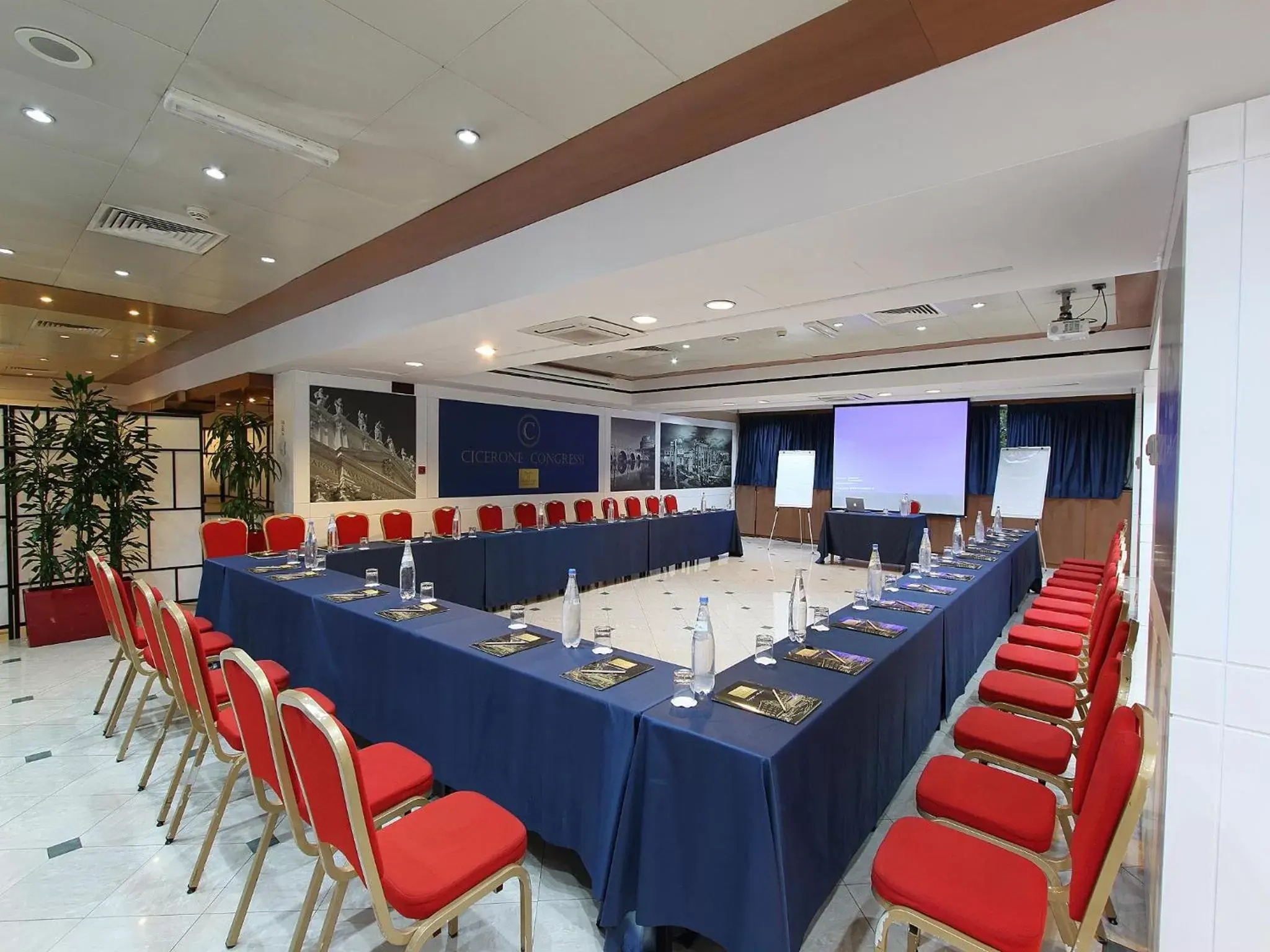 Meeting/conference room, Business Area/Conference Room in iH Hotels Roma Cicerone