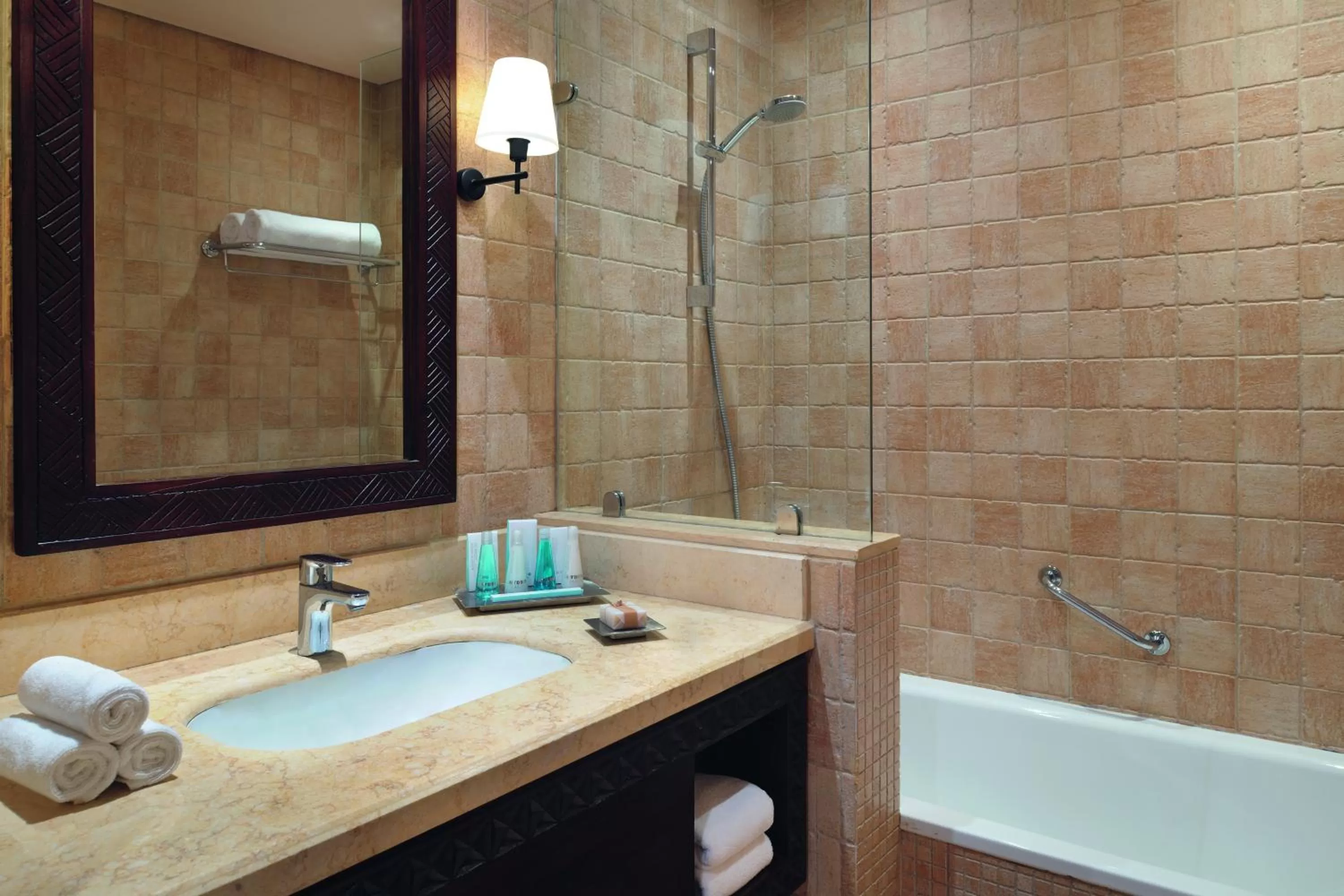 Bathroom in Mövenpick Ambassador Hotel Accra