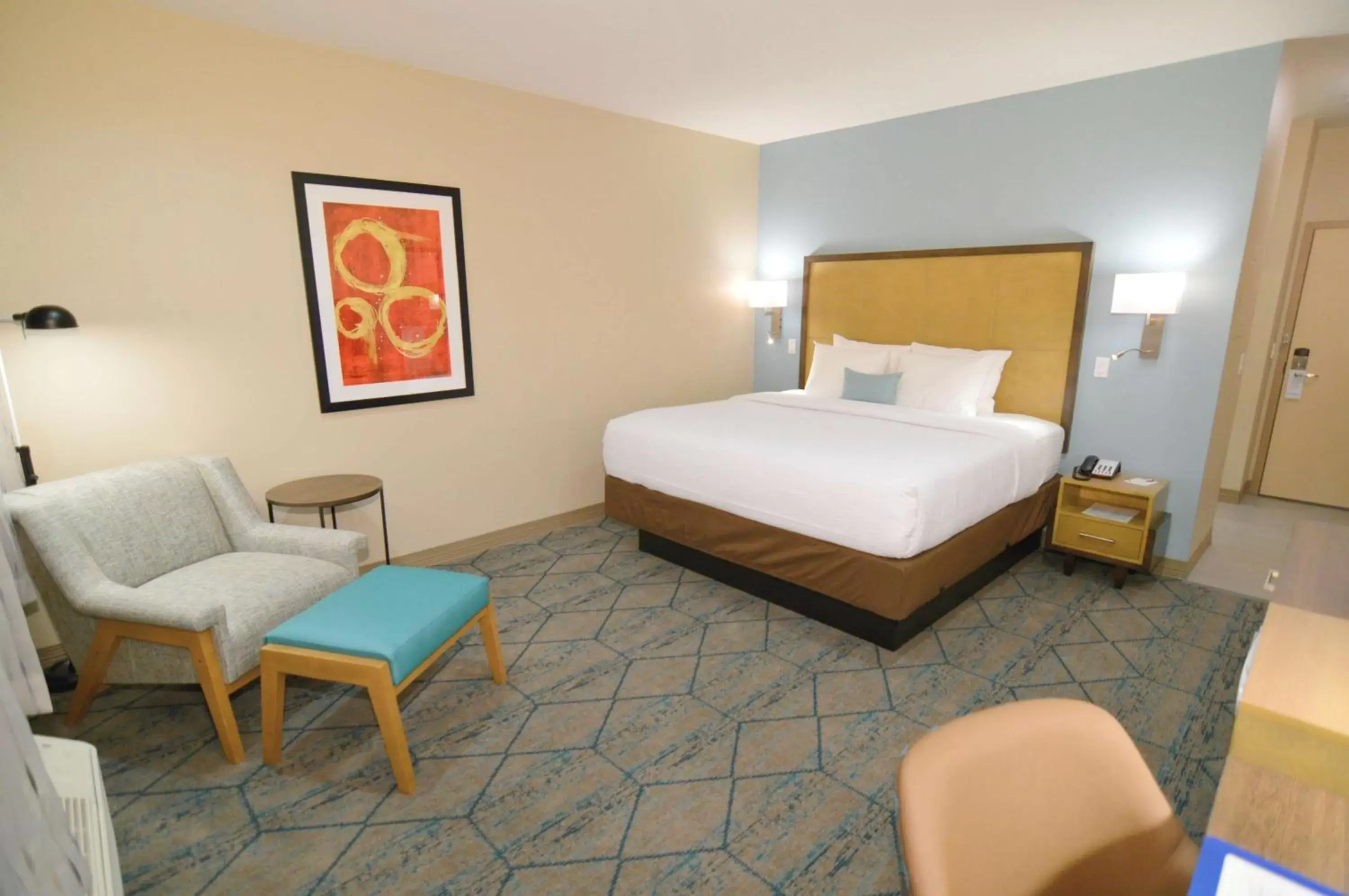 Photo of the whole room, Bed in Best Western Executive Residency IH-37 Corpus Christi
