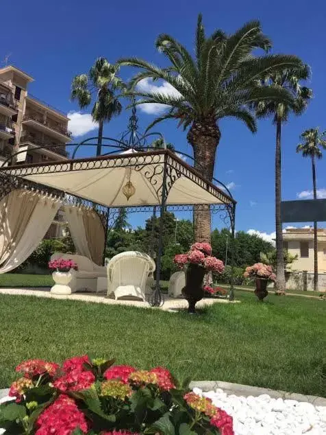 Garden view in Villa Pallotta Luxury B&B