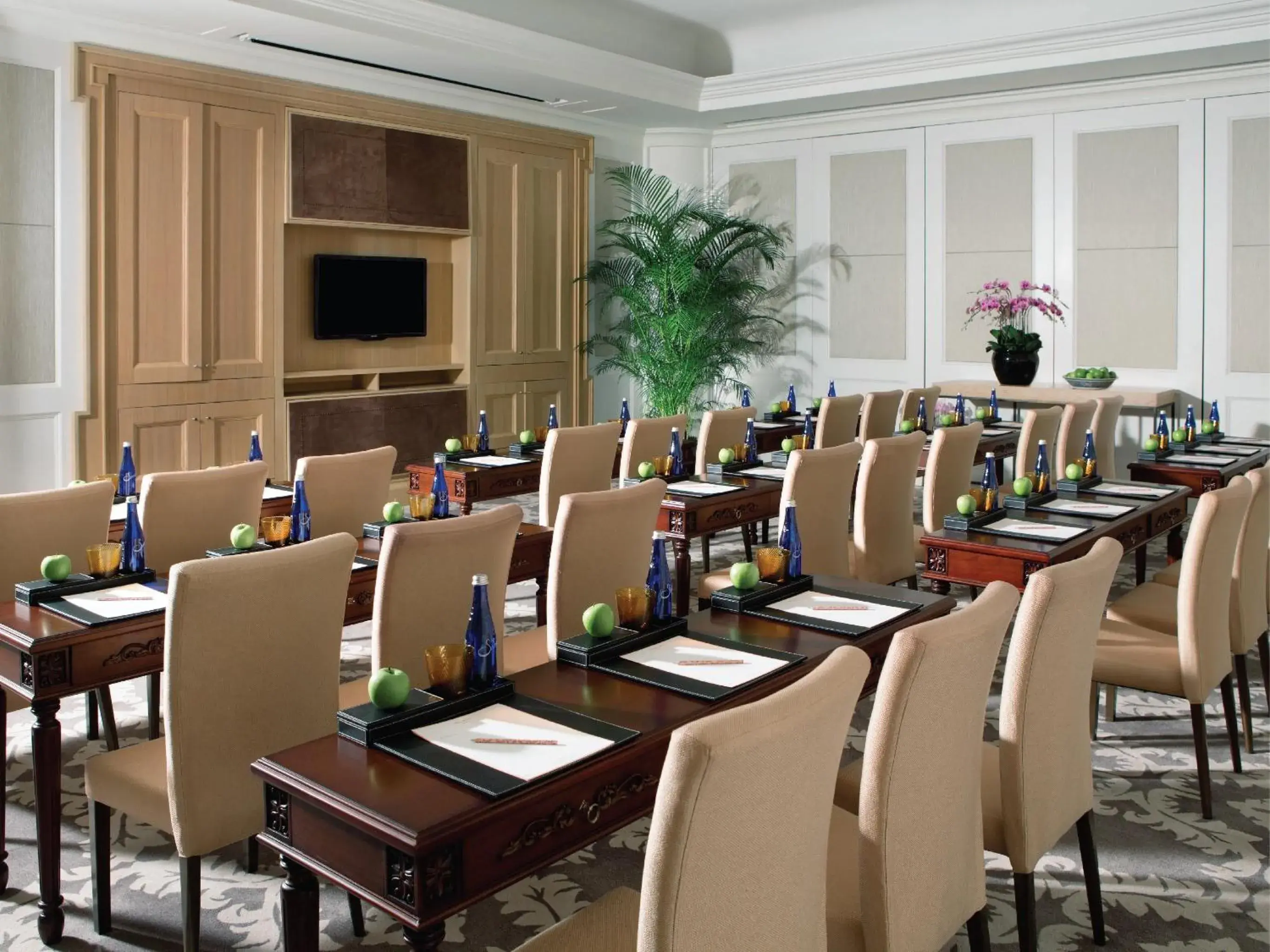 Banquet/Function facilities in The Langham, Shenzhen