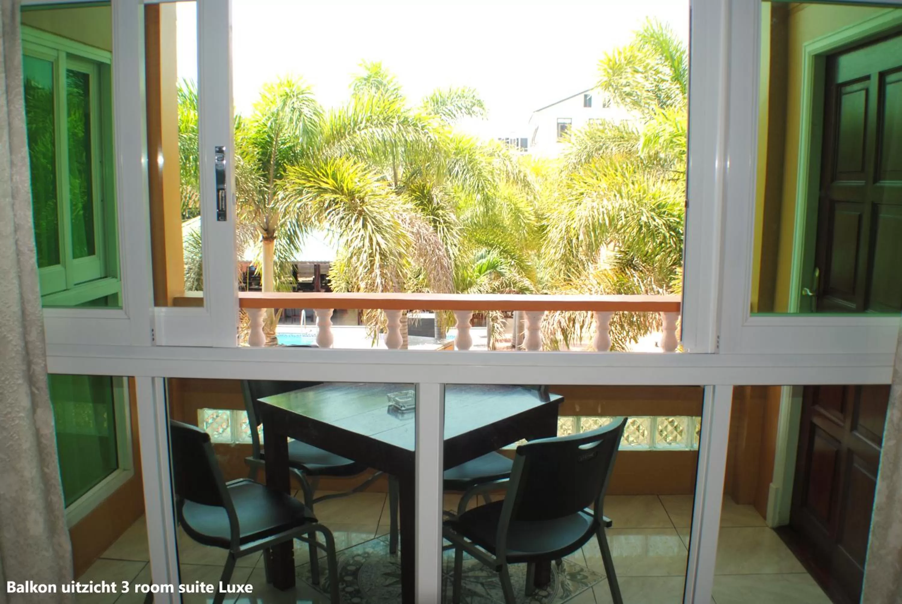 Balcony/Terrace in Joah Inn Appartementen