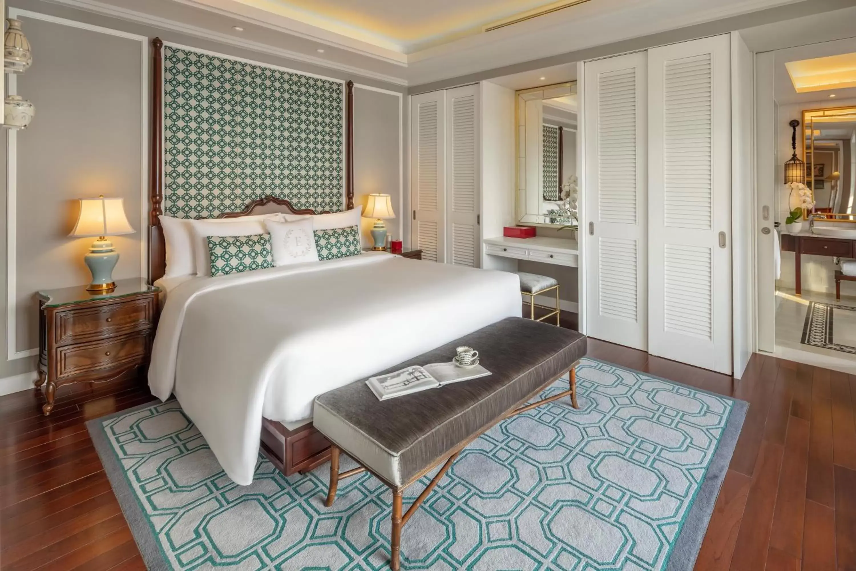 Bedroom, Bed in Mia Saigon – Luxury Boutique Hotel