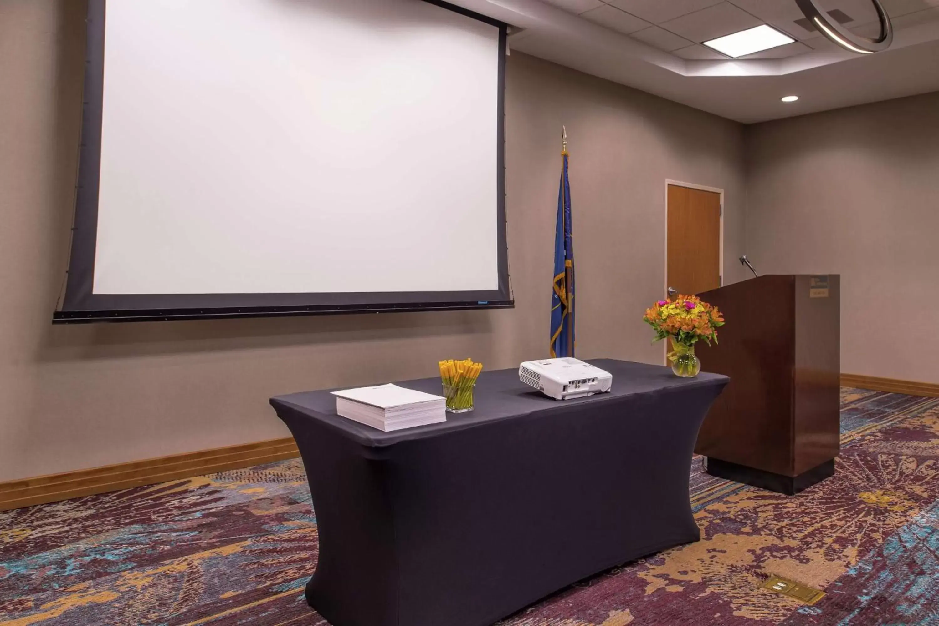Meeting/conference room in Hilton Garden Inn Salt Lake City Downtown