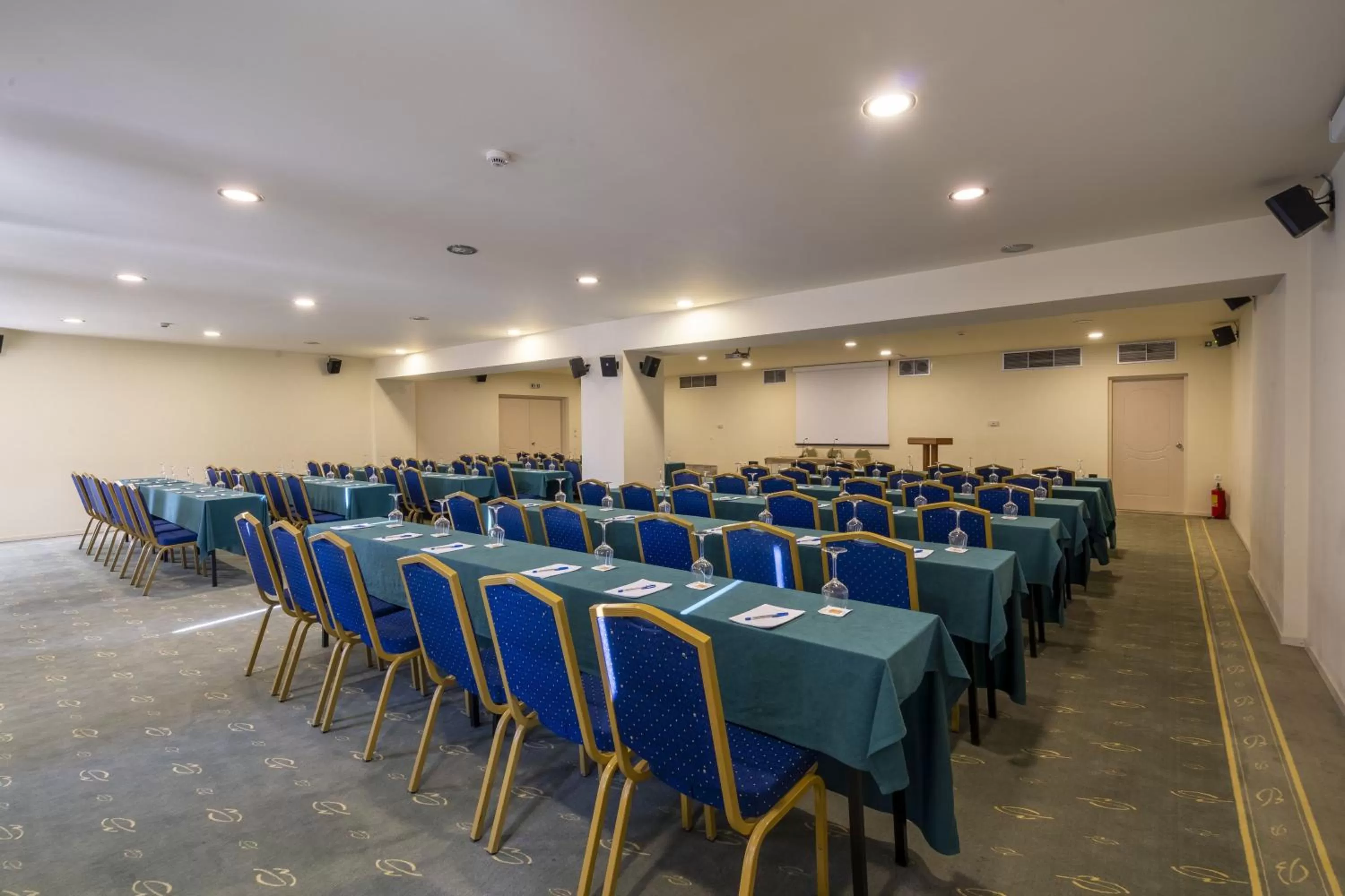 Banquet/Function facilities in Anemolia Mountain Resort