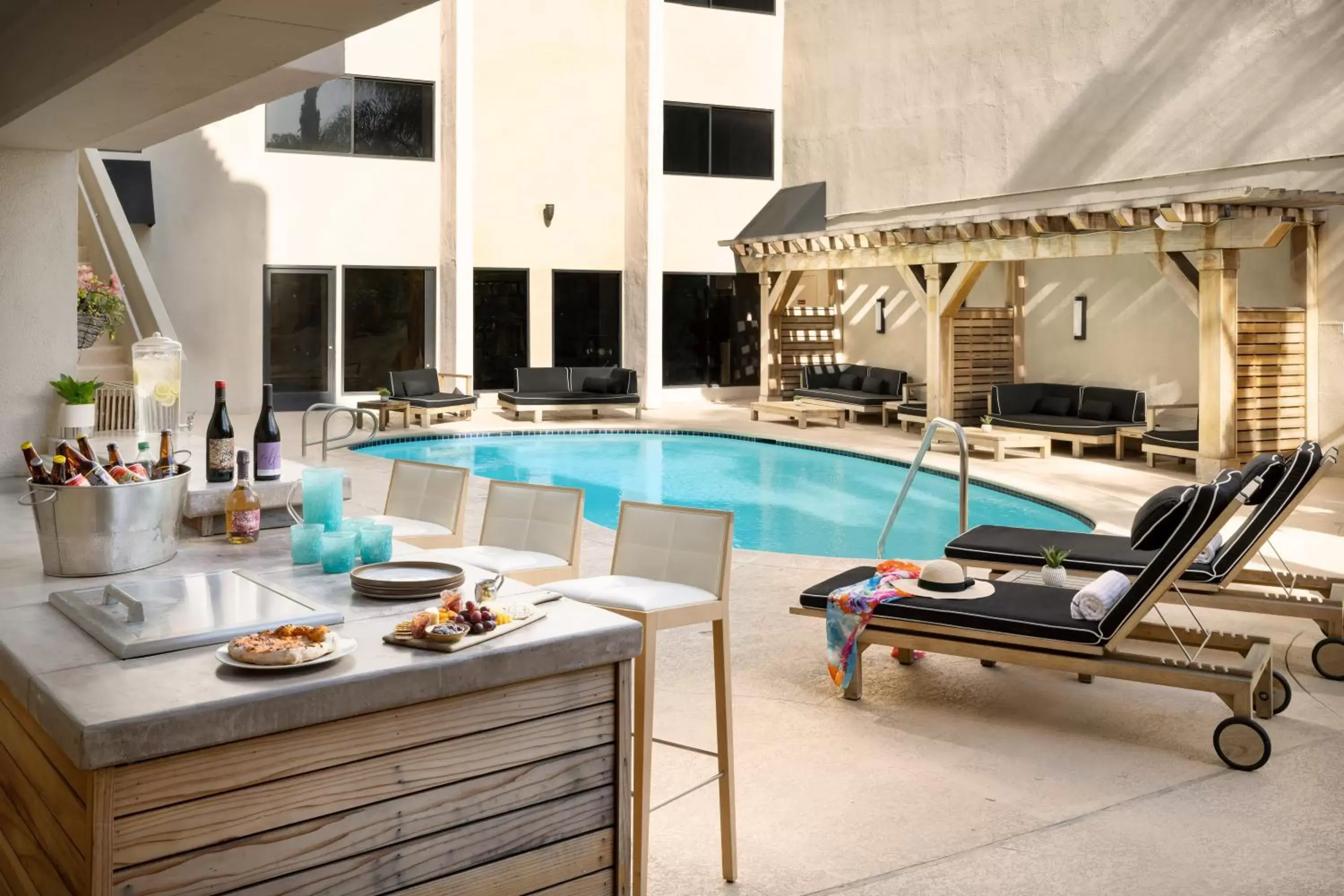 Swimming Pool in The Anza-a Calabasas Hotel