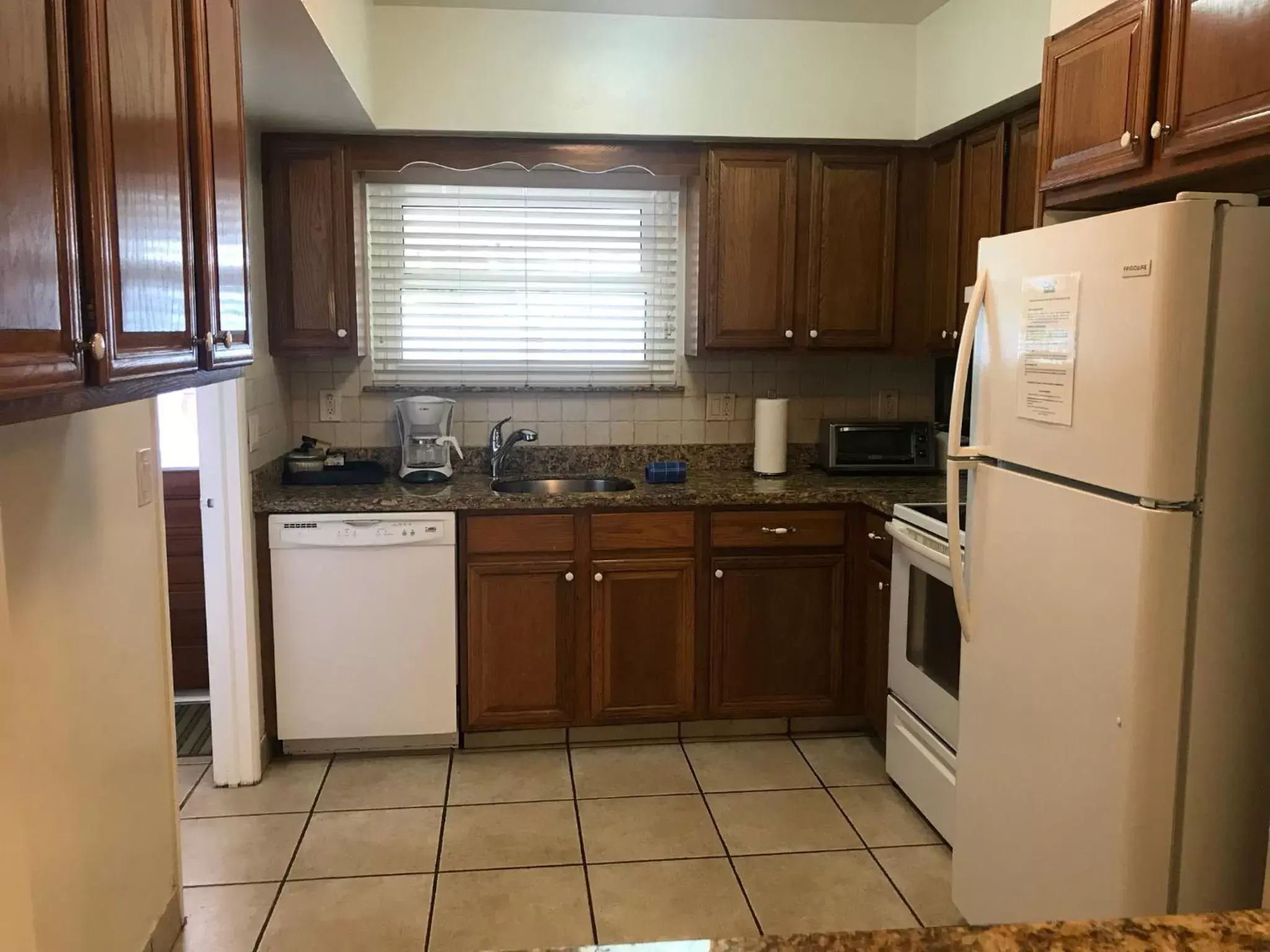 Kitchen or kitchenette, Kitchen/Kitchenette in Casitas Coral Ridge