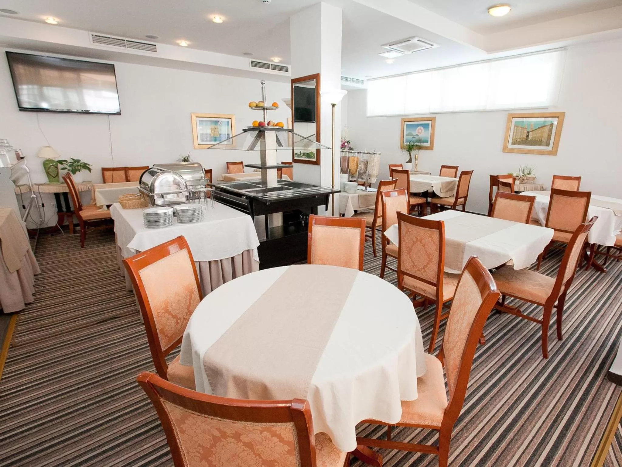 Restaurant/places to eat in Hotel ZaDar