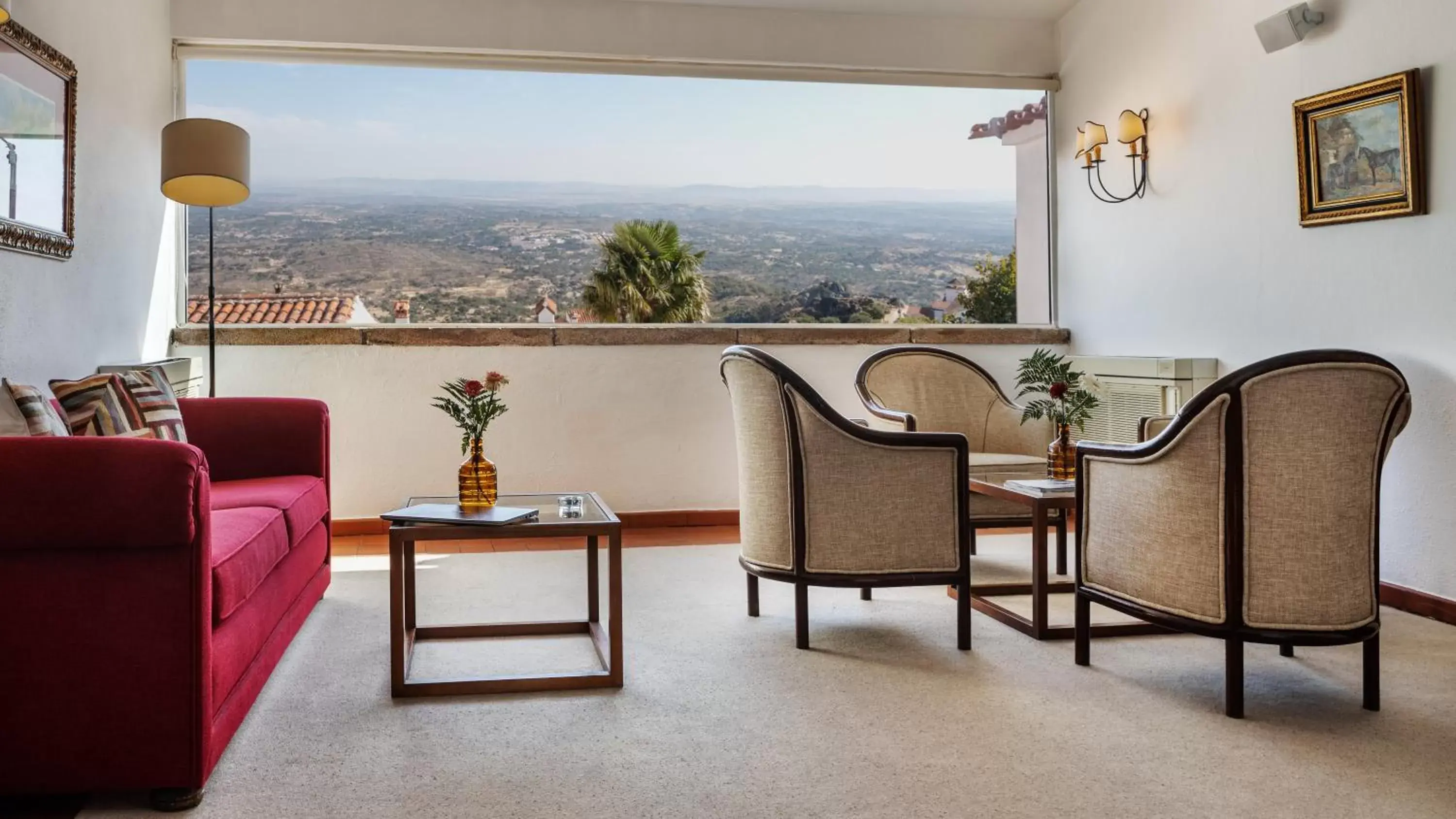 Communal lounge/ TV room, Seating Area in Pousada de Marvao