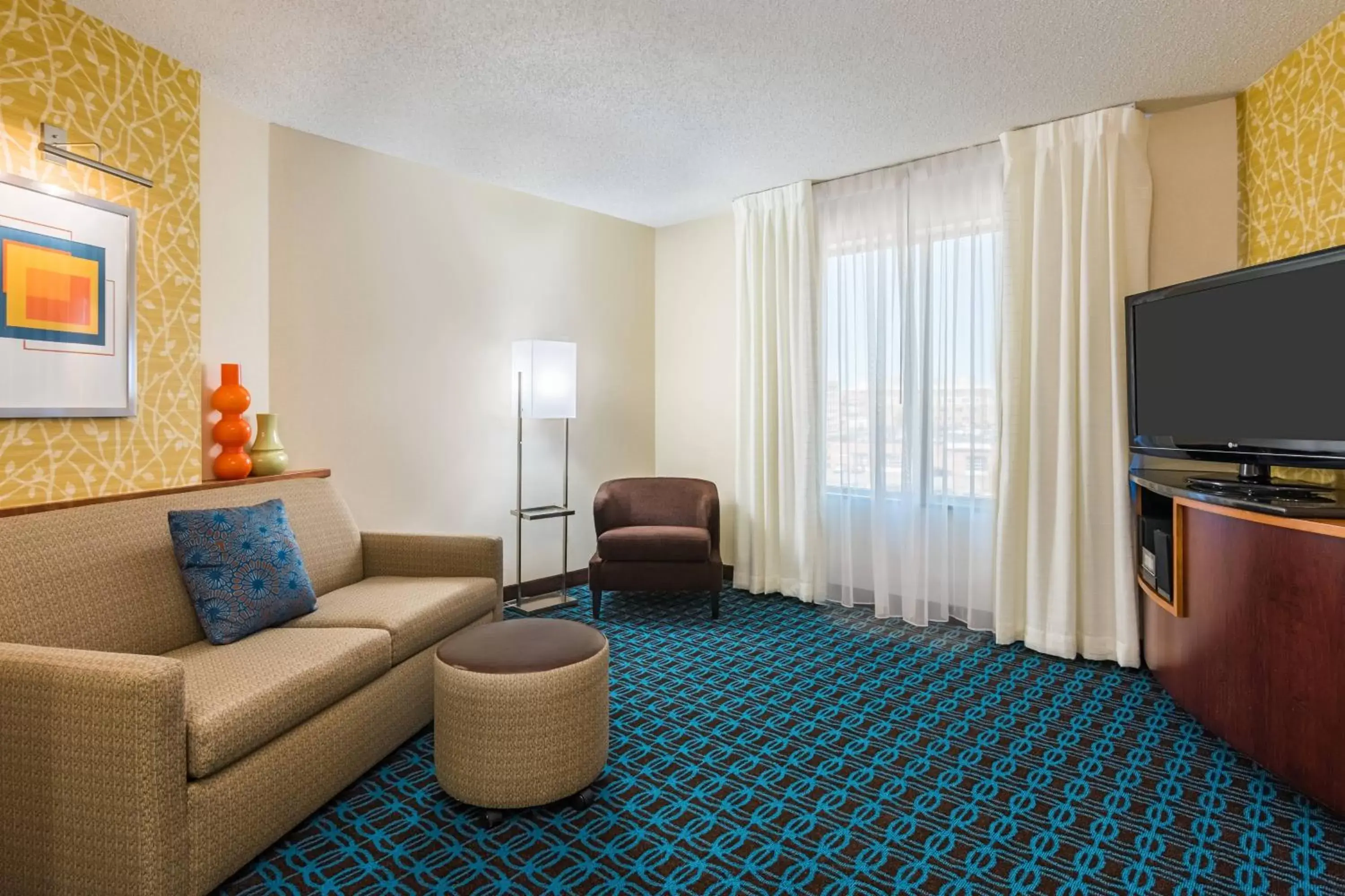 Living room, Seating Area in Fairfield Inn & Suites – Buffalo Airport