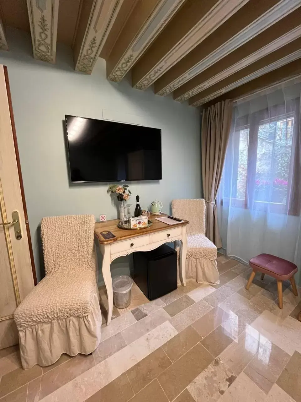 Seating area, TV/Entertainment Center in Corte del Doge di Rialto