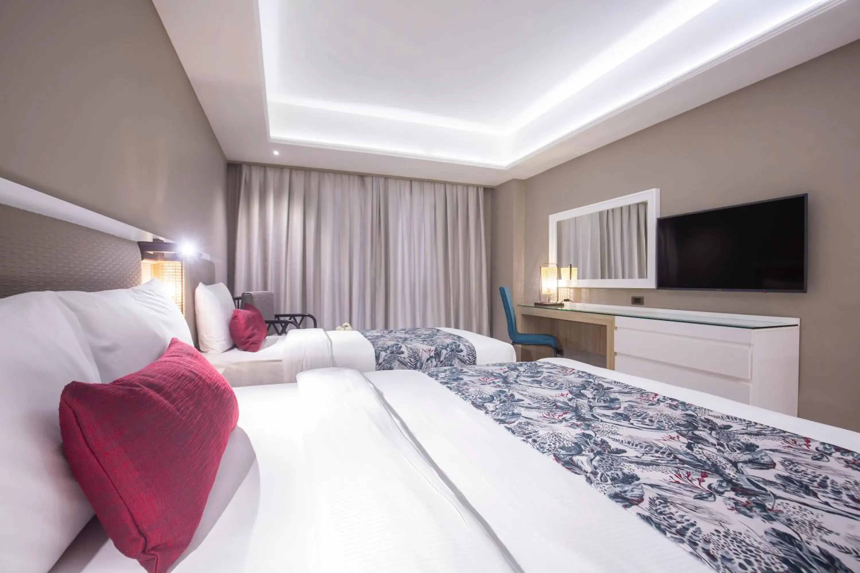 Photo of the whole room, Bed in Woovo Phuket Patong - SHA Extra Plus