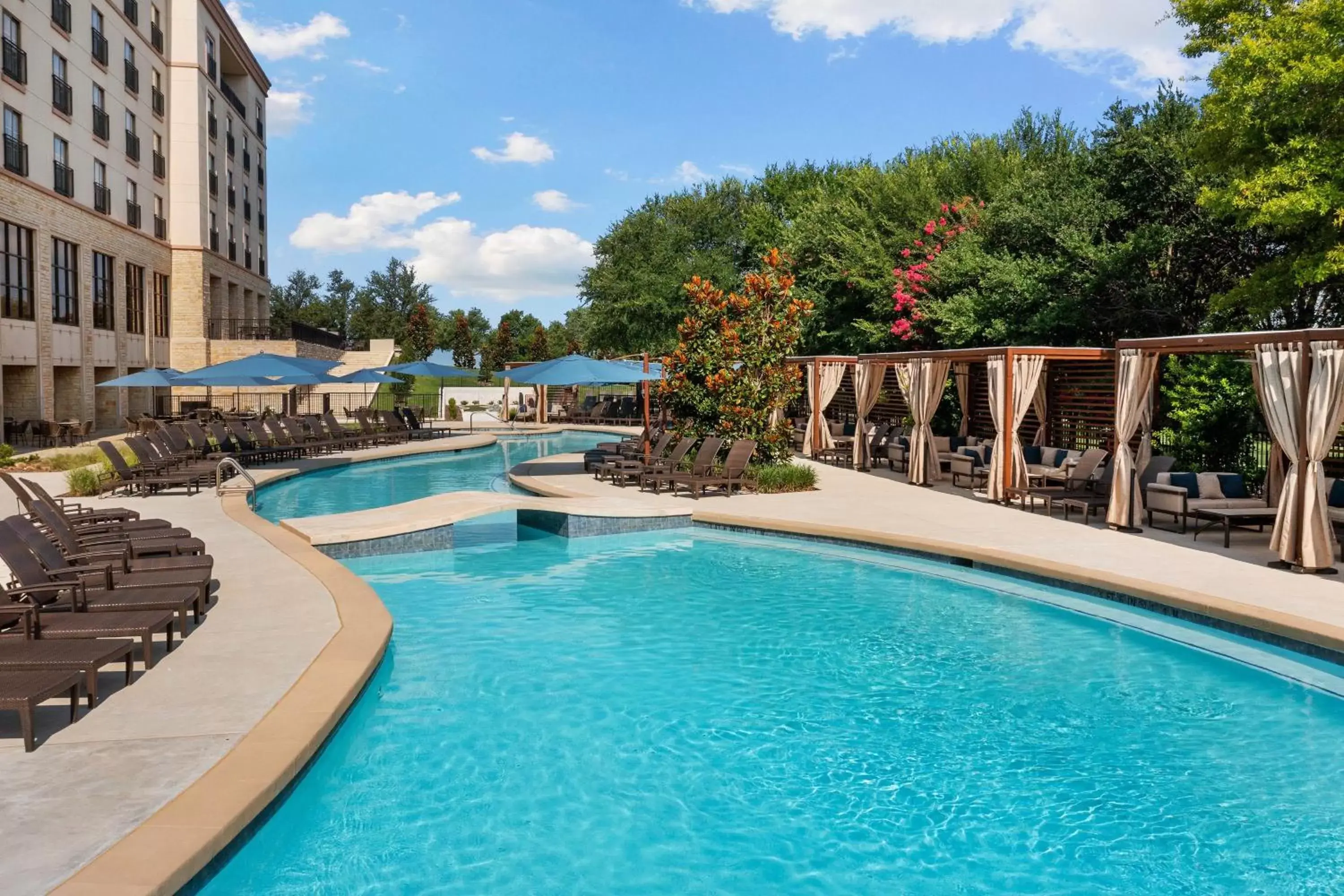 Swimming Pool in The Westin Dallas Stonebriar Golf Resort & Spa