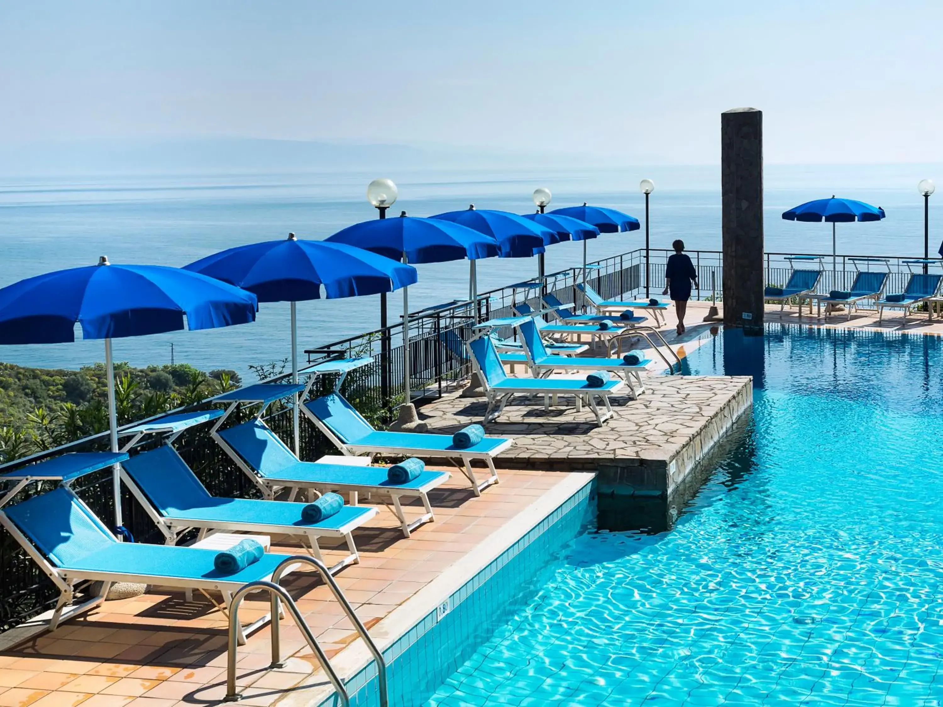 Sea view, Swimming Pool in Hotel Sirius