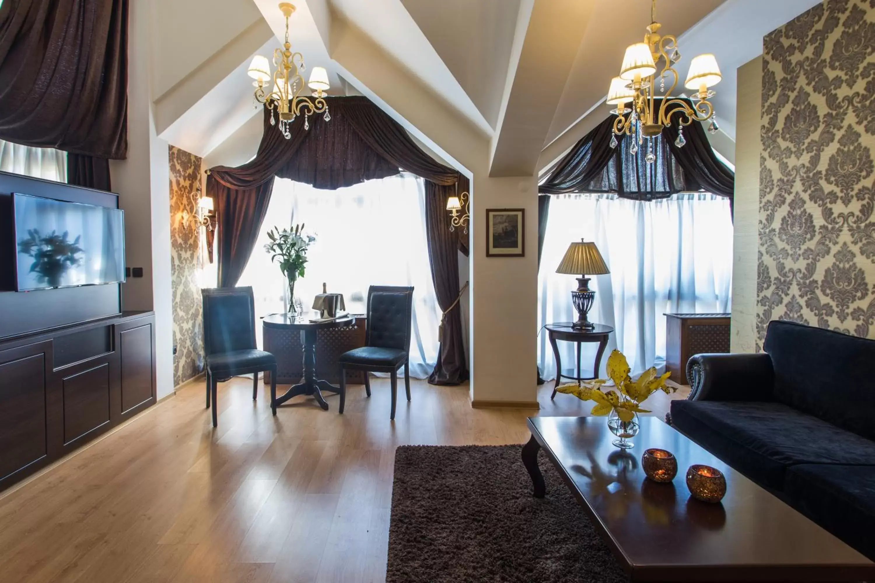 Living room, Seating Area in Premier Luxury Mountain Resort