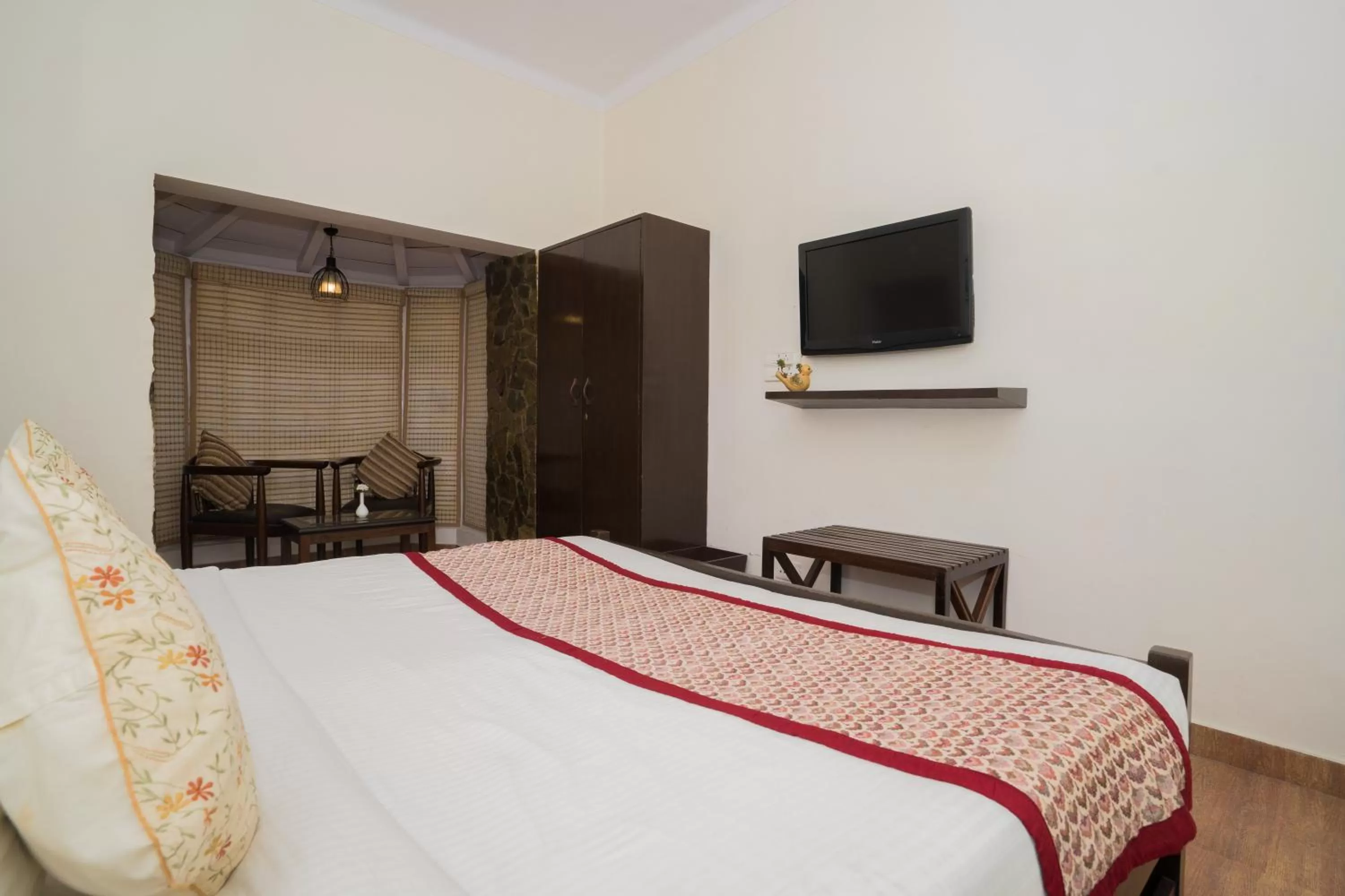 Bed in Bhikampur Lodge By Nine Hotels