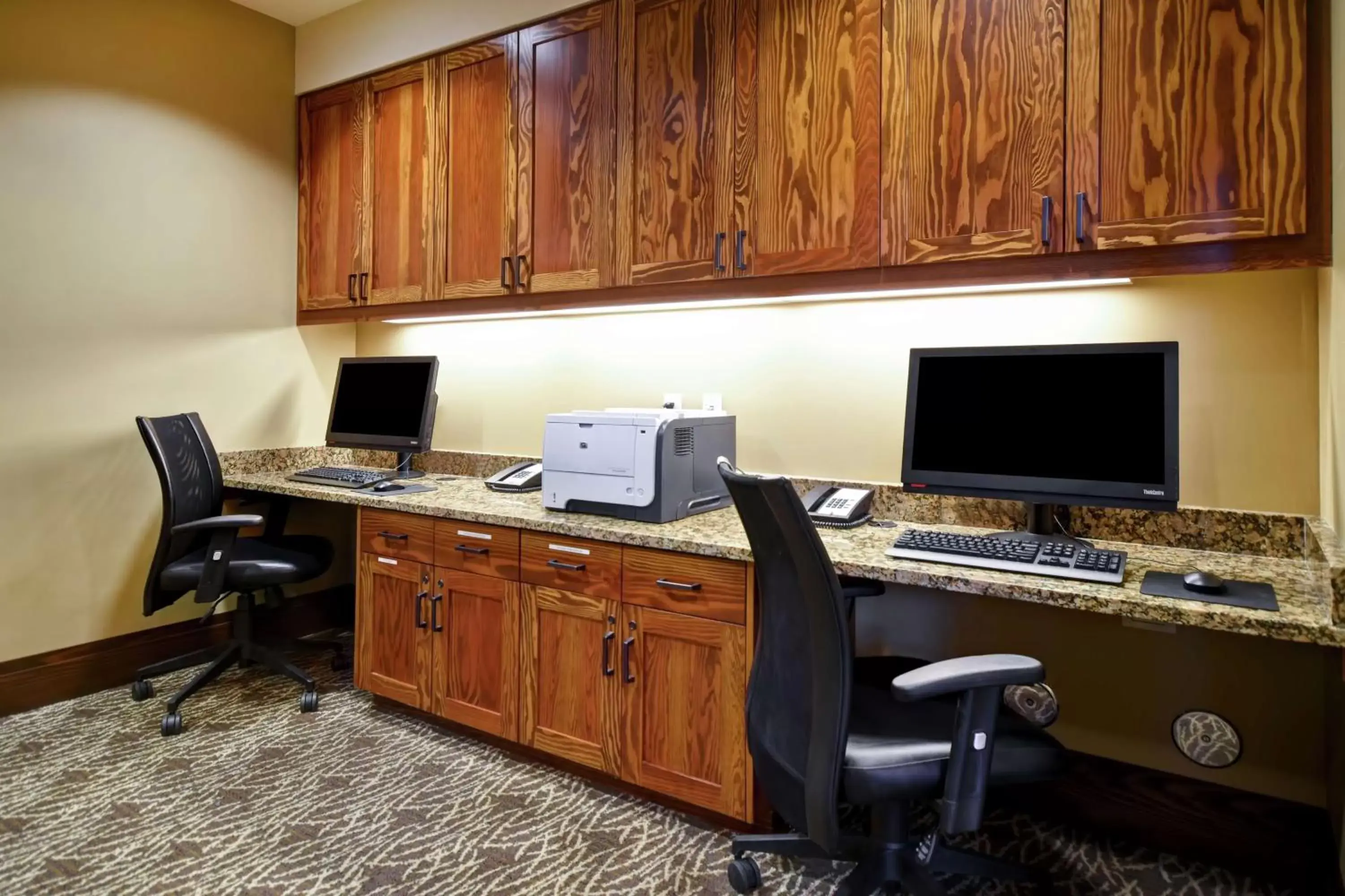 Business facilities, Business Area/Conference Room in Homewood Suites by Hilton Kalispell