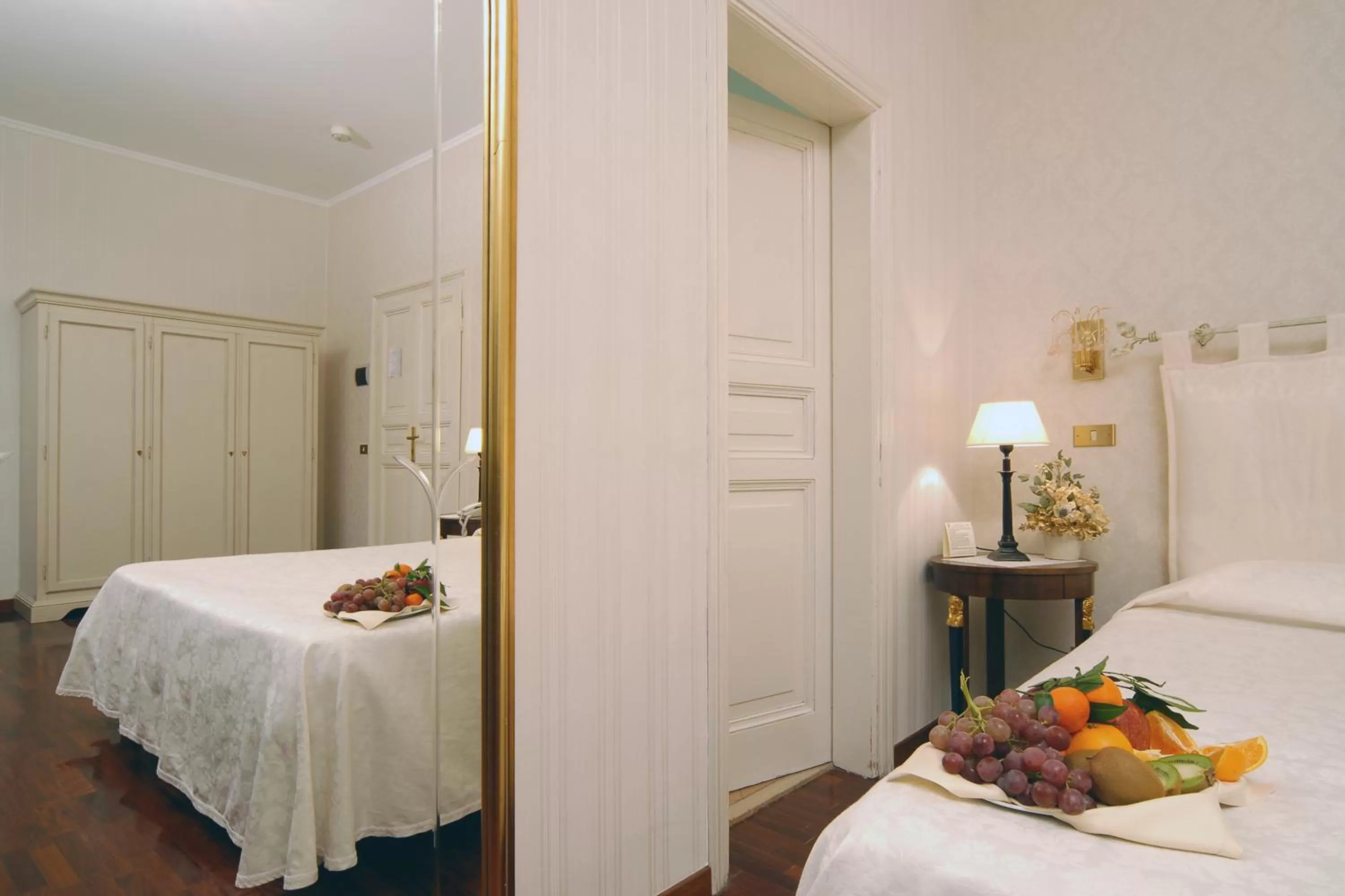 Decorative detail, Bed in Hotel Villa Aricia