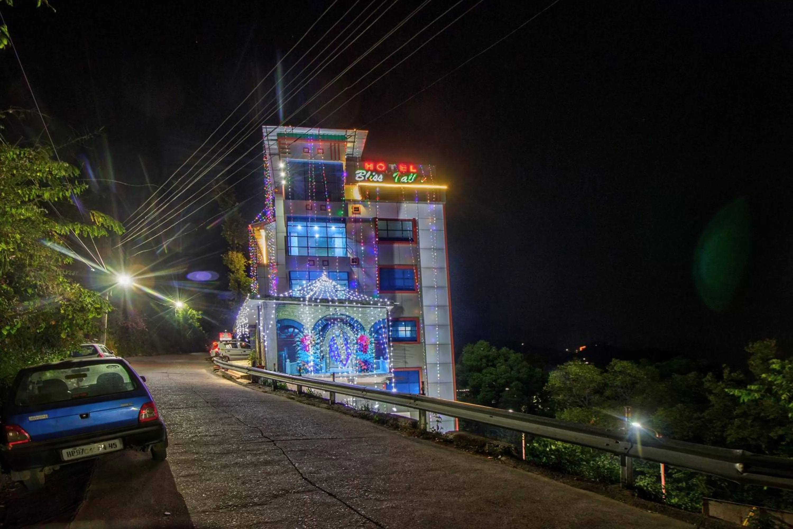 Facade/entrance in Hotel Bliss Valley - Hotel in Dharamshala