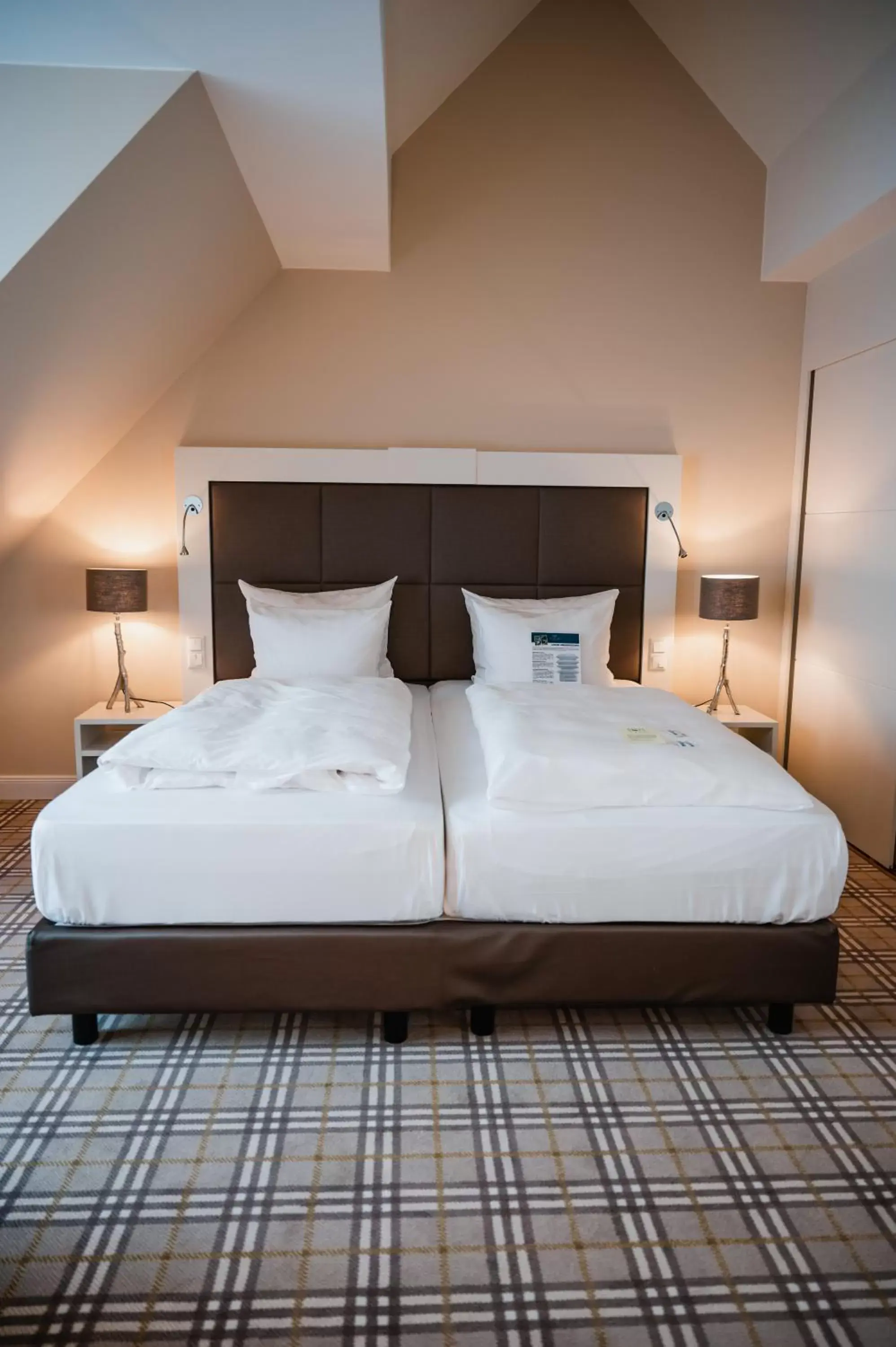 Bedroom, Bed in Hotel Birke, Ringhotel Kiel