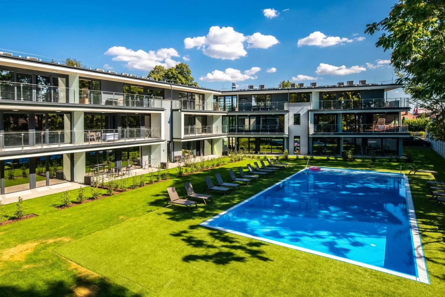 Property building in H55