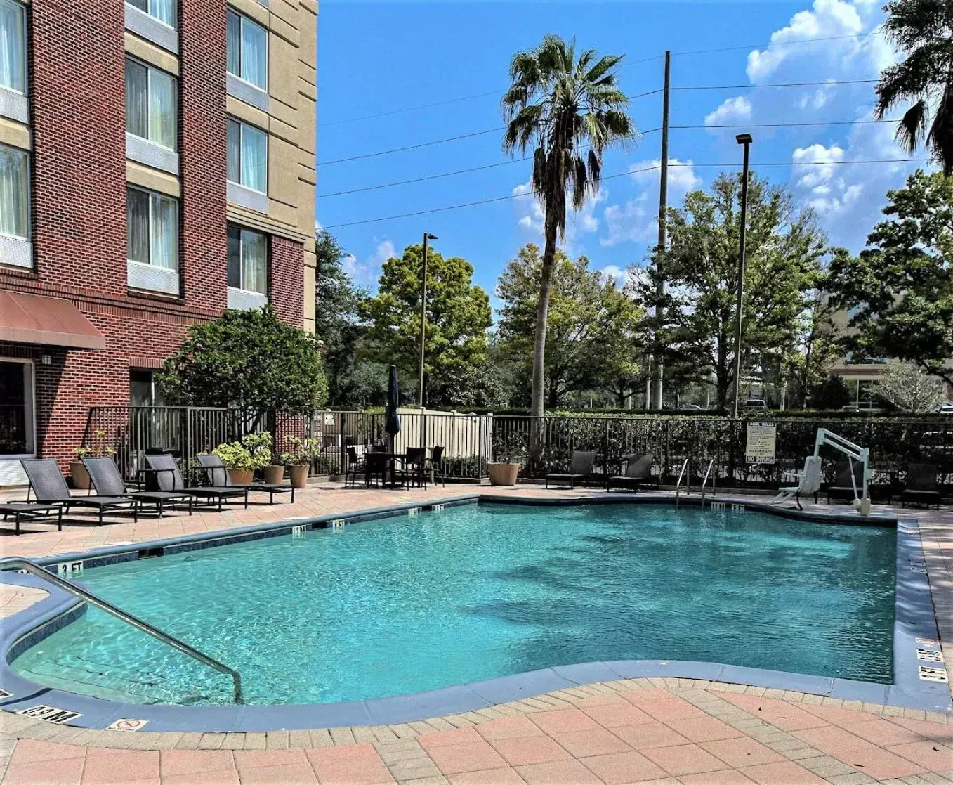 Swimming Pool in Hilton Garden Inn Tampa East Brandon