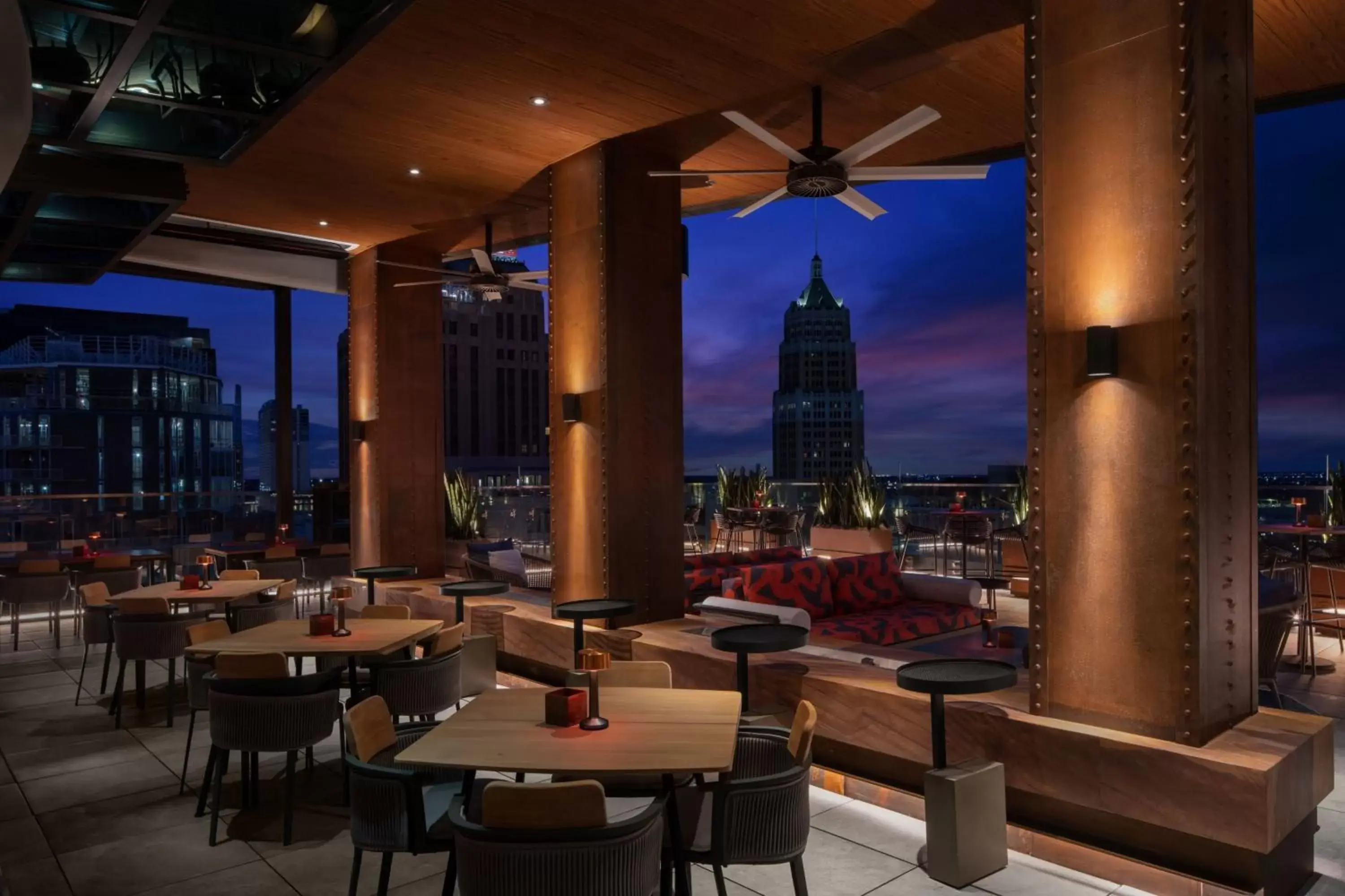 Restaurant/Places to Eat in AC Hotel by Marriott San Antonio Riverwalk