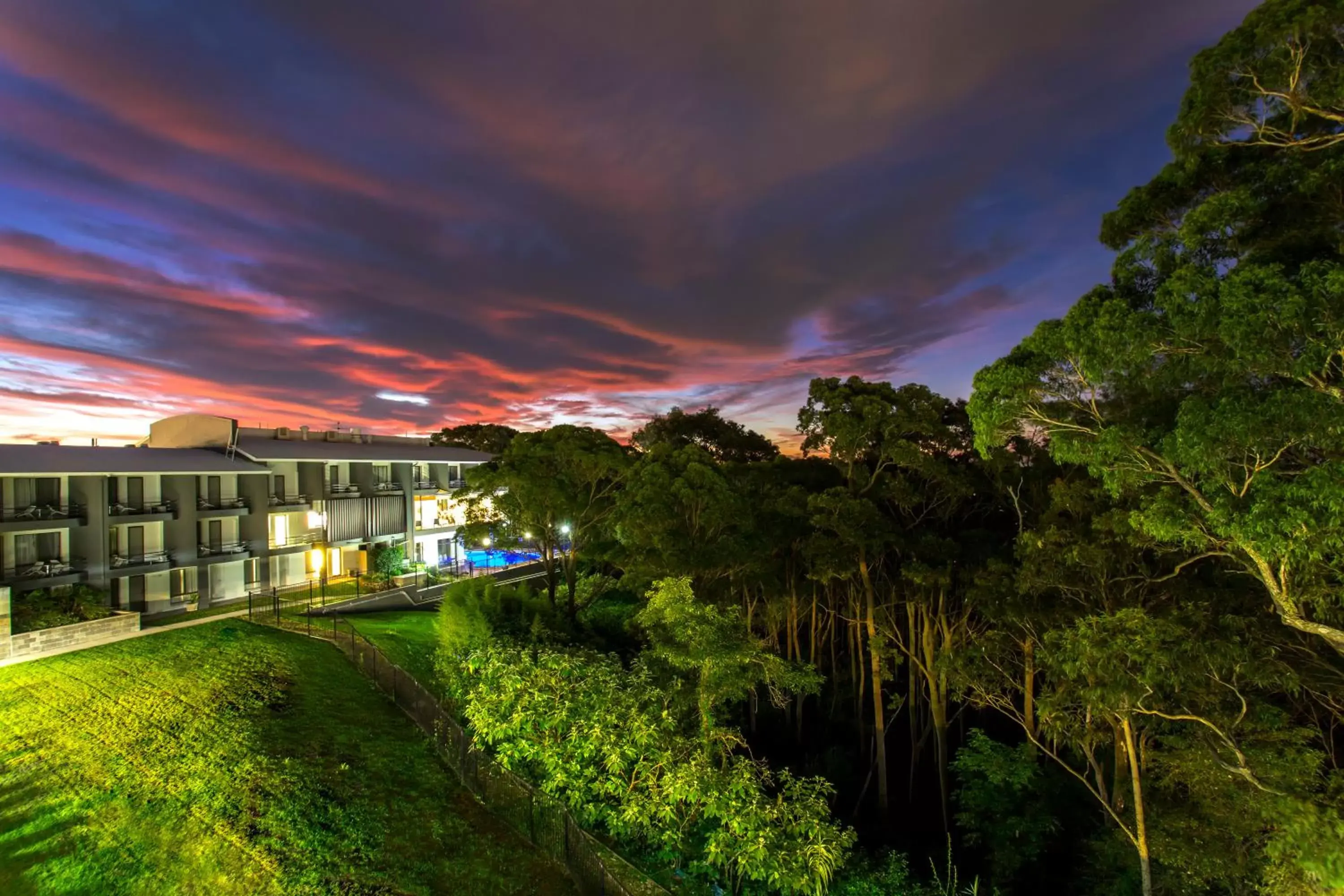 Facade/entrance in BEST WESTERN PLUS Apollo Hotel Newcastle Facade/entrance in BEST WESTERN PLUS Apollo Hotel Newcastle