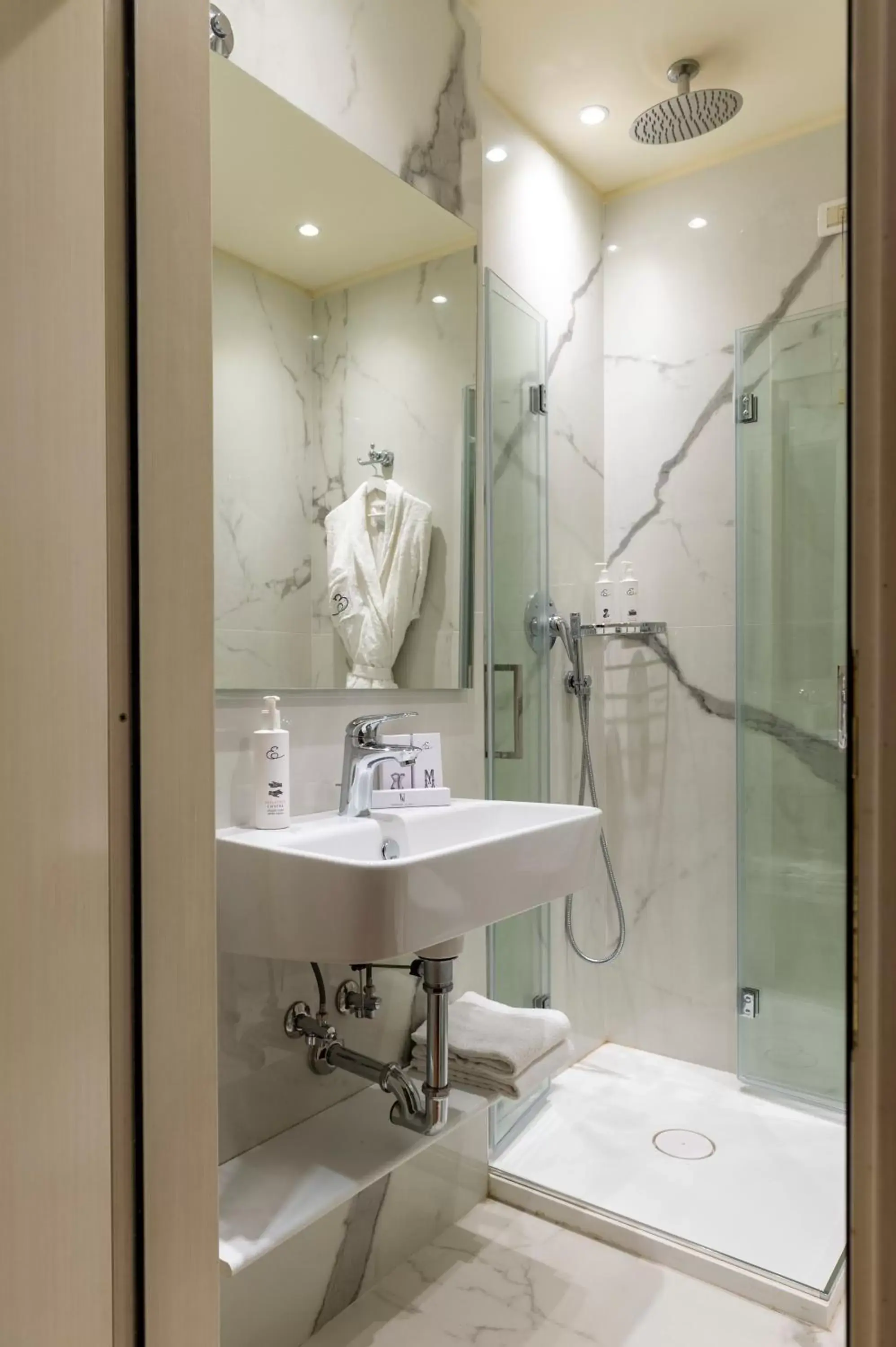 Bathroom in Hotel Antico Doge - a Member of Elizabeth Hotel Group