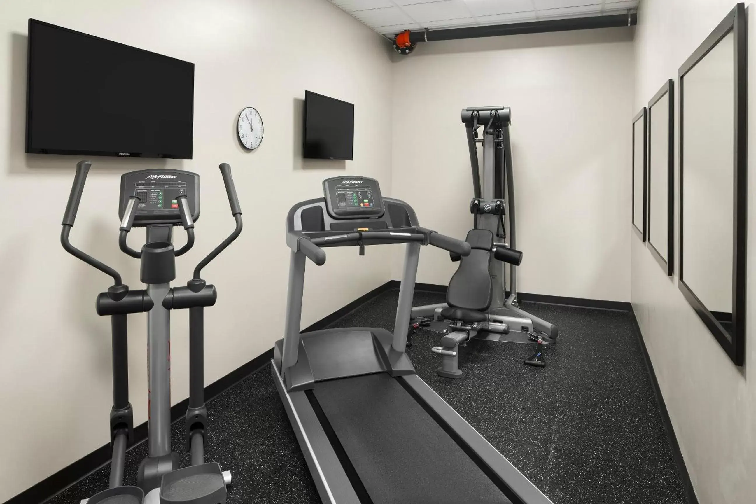 Fitness centre/facilities, Fitness Center/Facilities in Country Inn & Suites by Radisson, Gatlinburg, TN