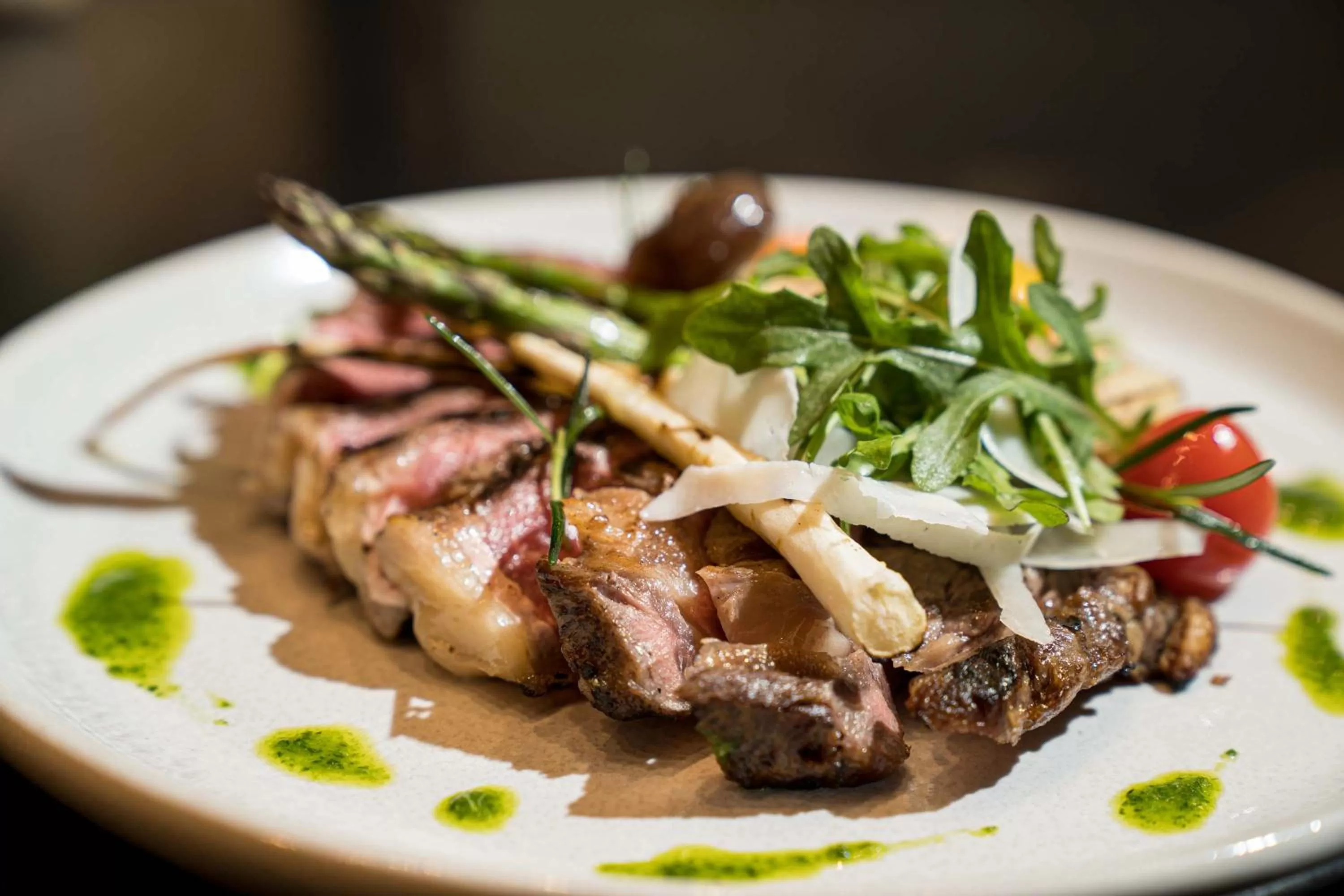 Restaurant/places to eat in Peppers Waymouth Hotel