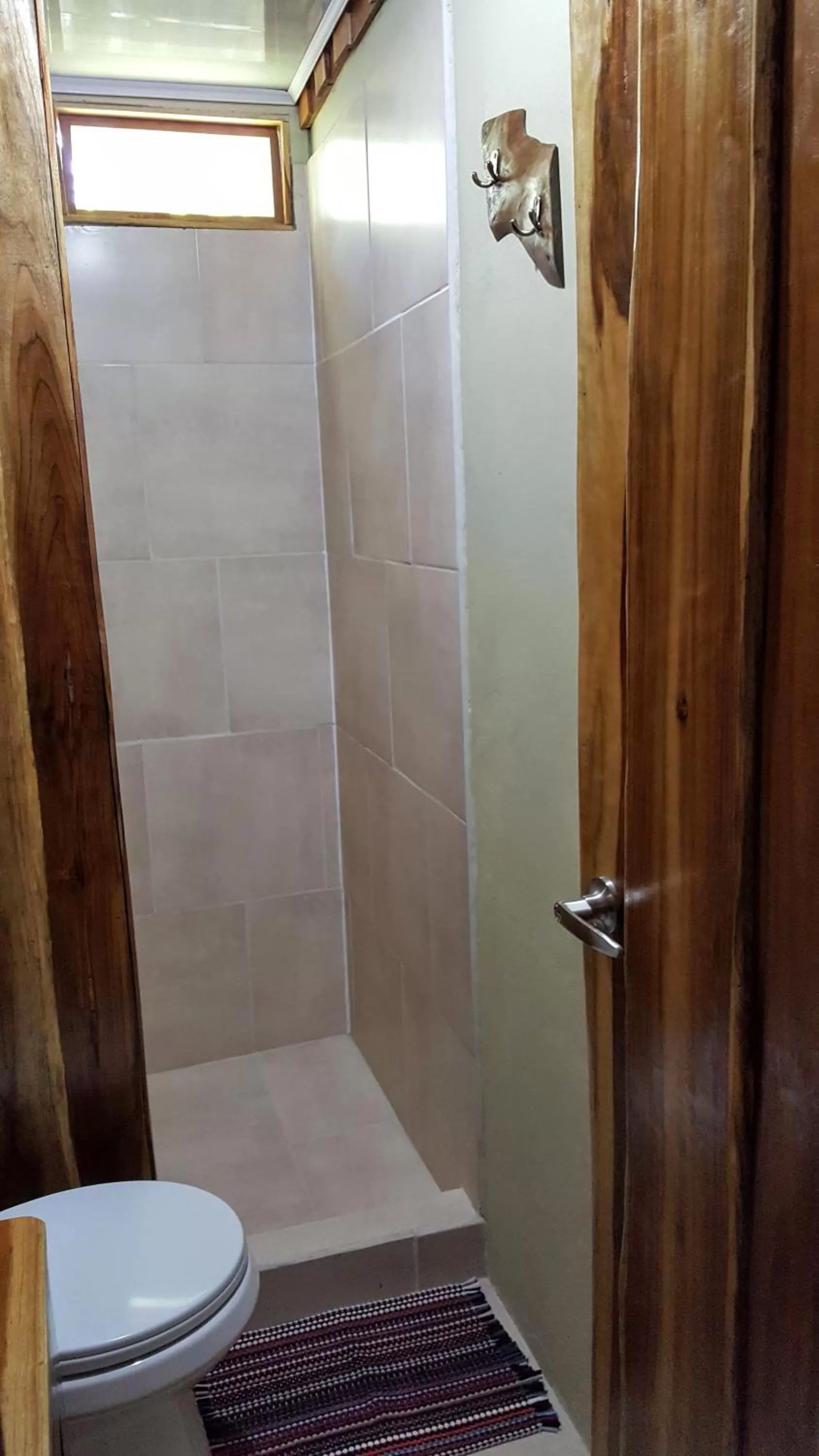 Shower in El Gecko Hotel & Tours