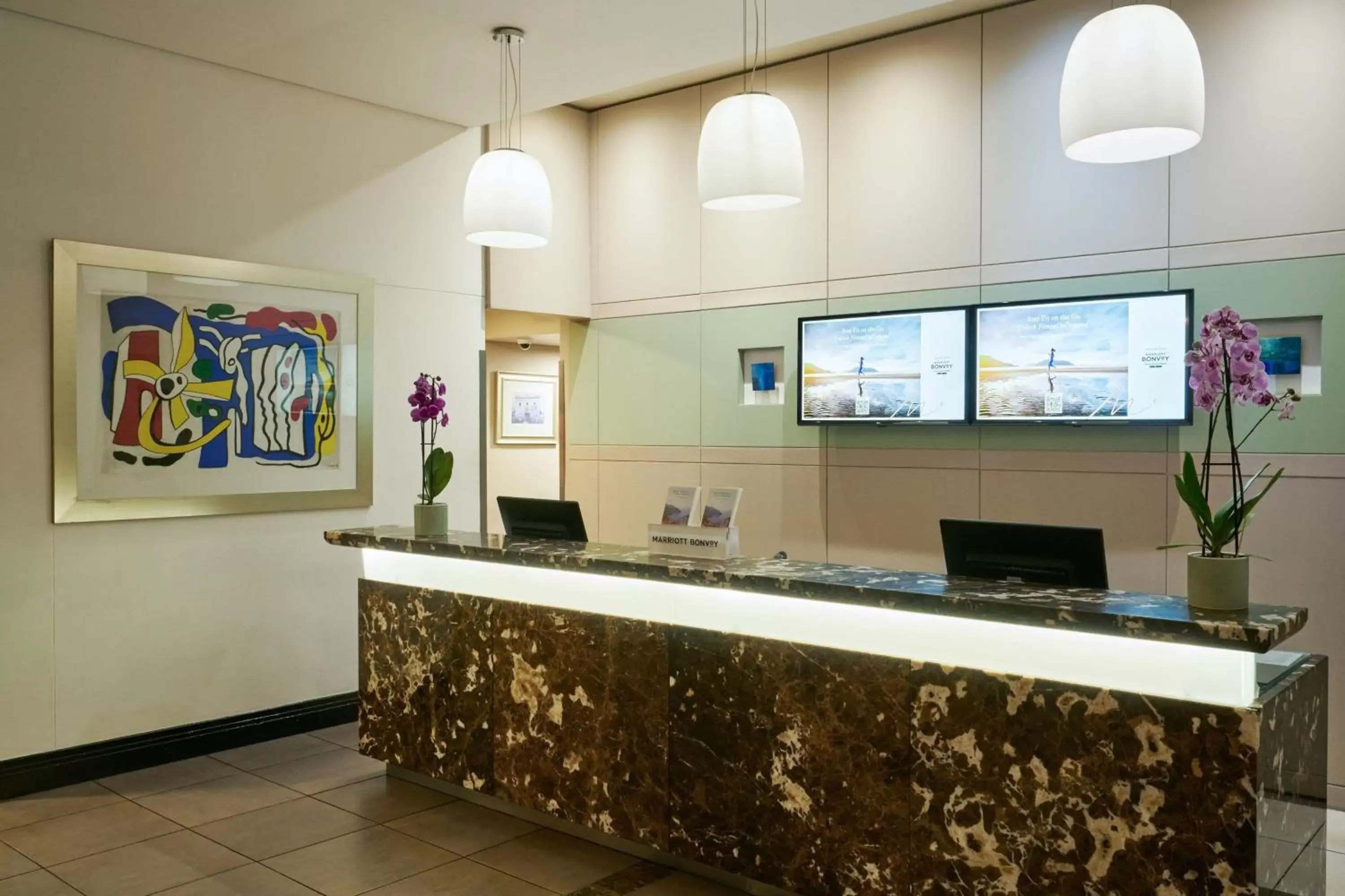 Property building, Lobby/Reception in Protea Hotel by Marriott Cape Town North Wharf