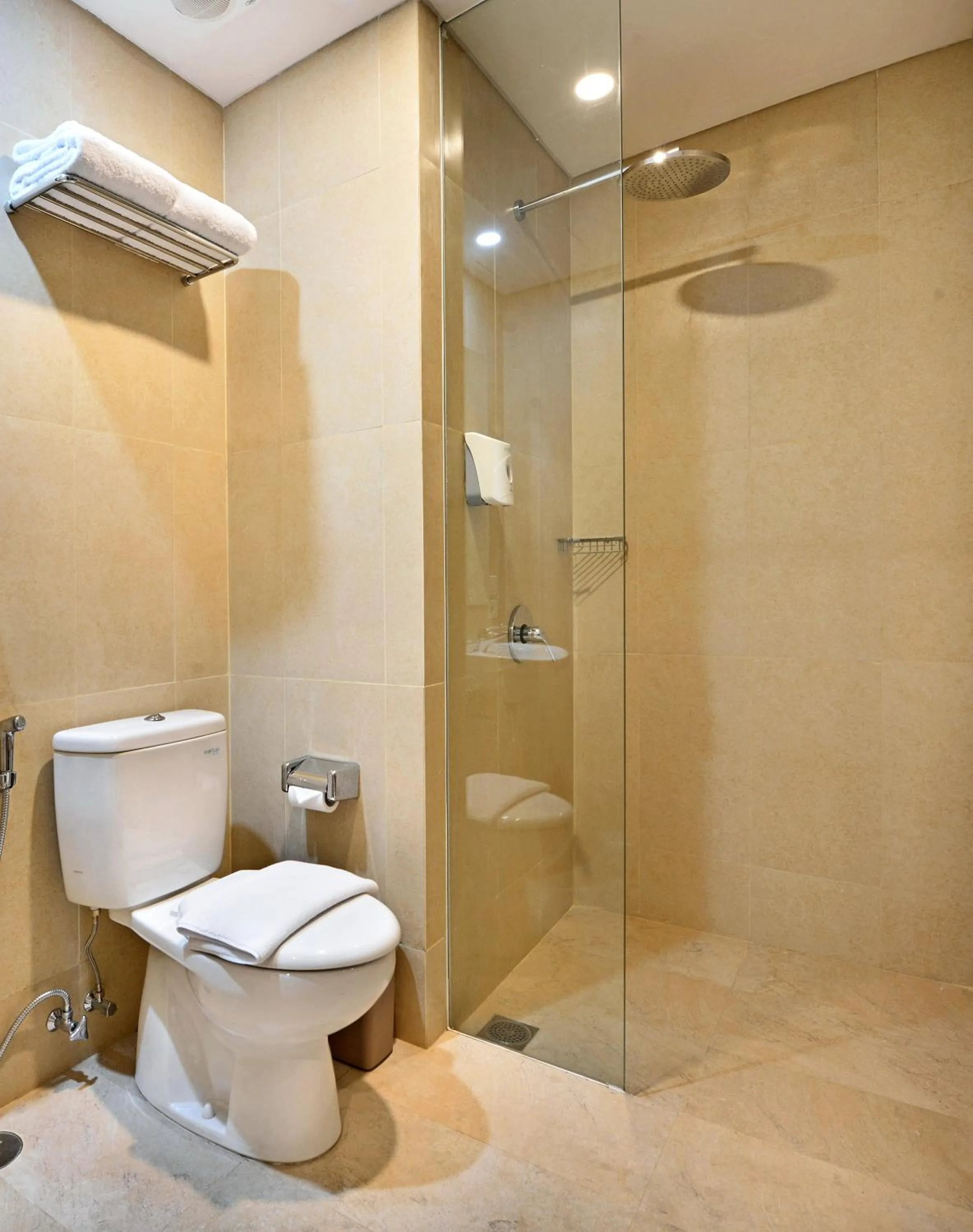 Bathroom in Whiz Prime Hotel Basuki Rahmat Malang