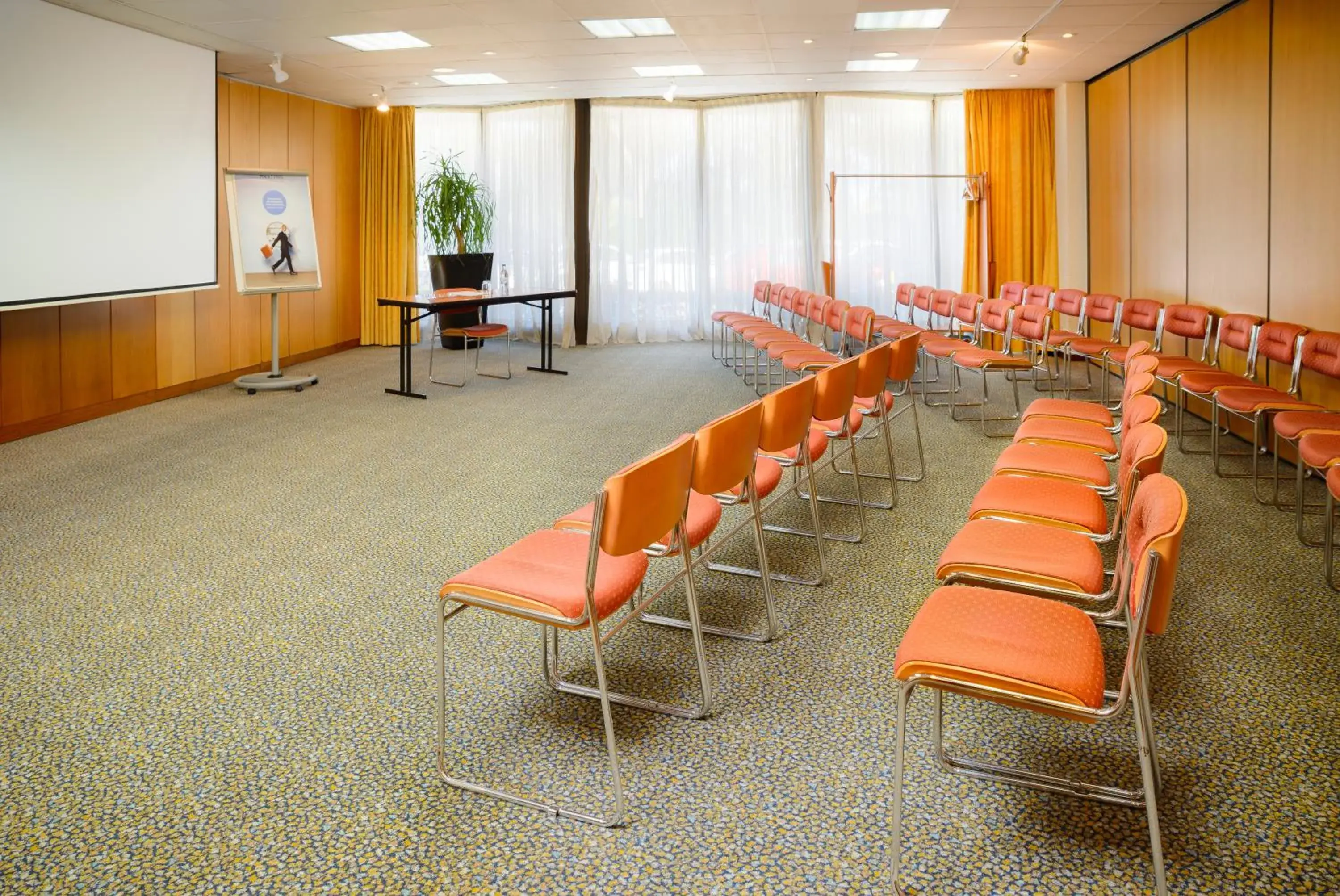 Meeting/conference room in Novotel Porto Gaia