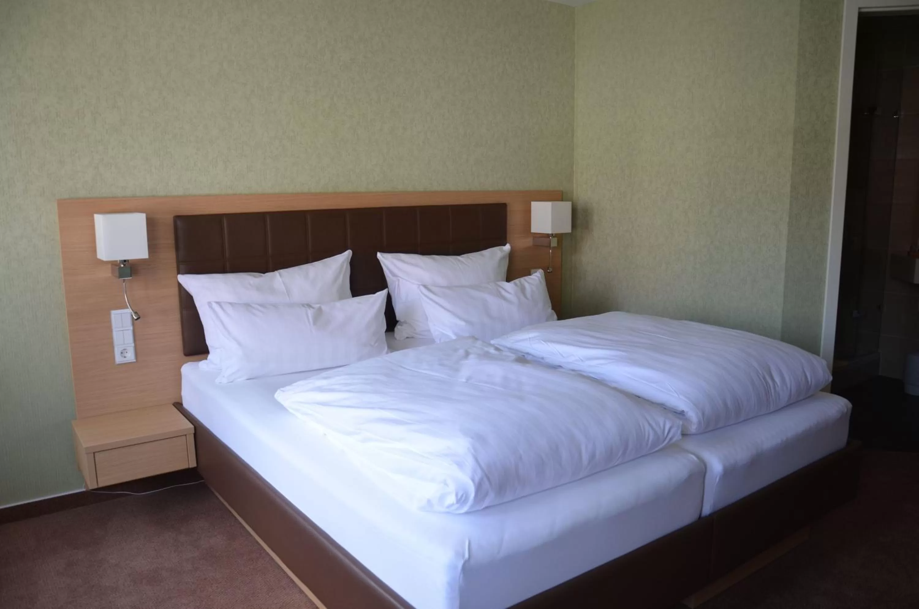 Photo of the whole room, Bed in Hotel Ortel