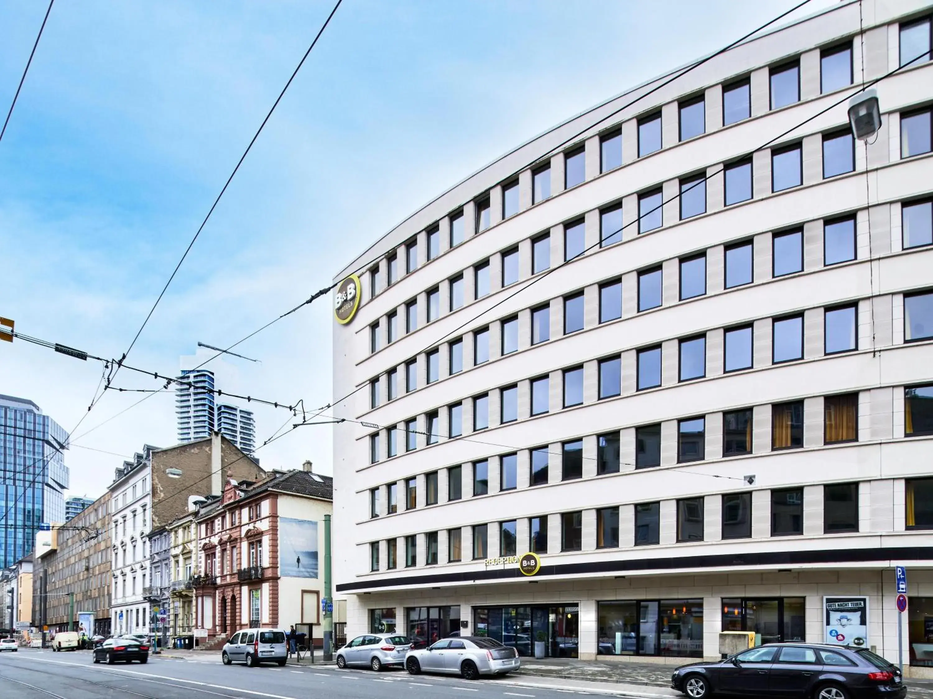 Property Building in B&B Hotel Frankfurt Hauptbahnhof