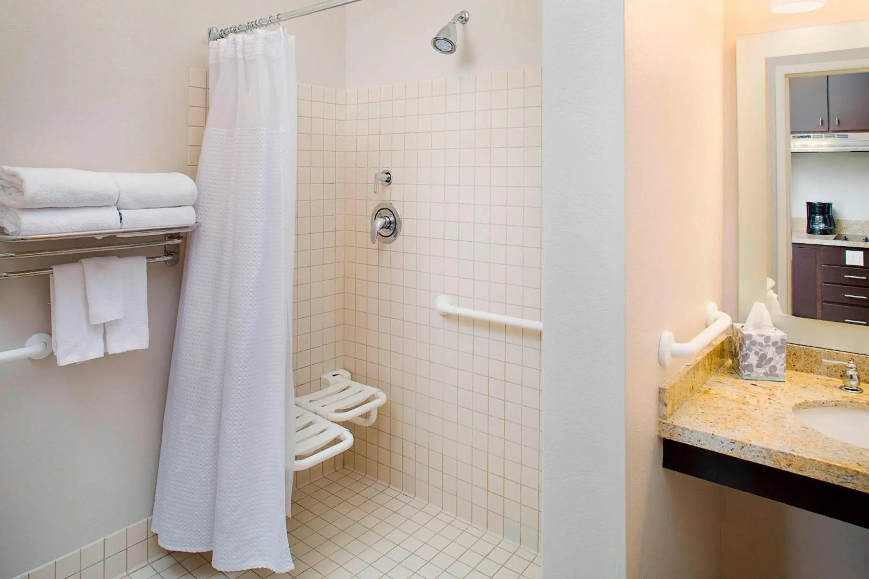 Bathroom in TownePlace Suites by Marriott Phoenix Goodyear