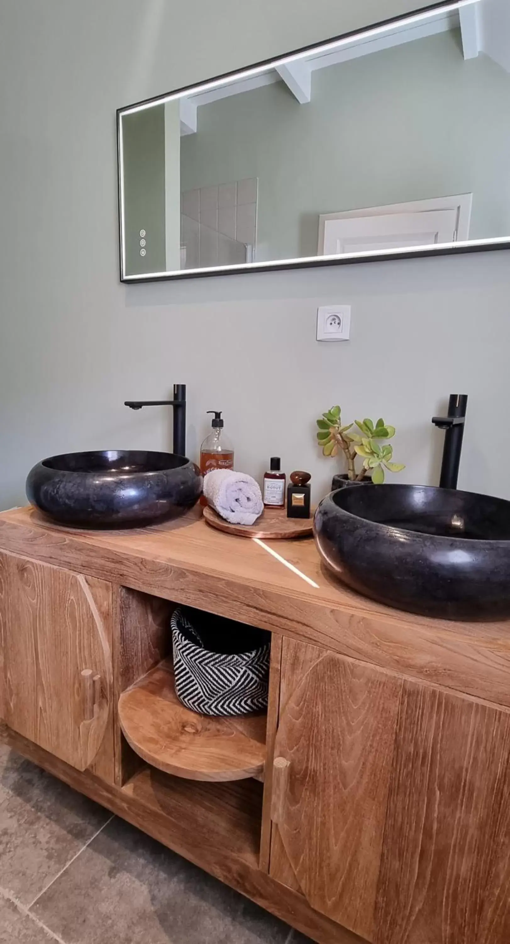 Kitchen/Kitchenette in Moulin Renaudiots - Maison d'hôtes