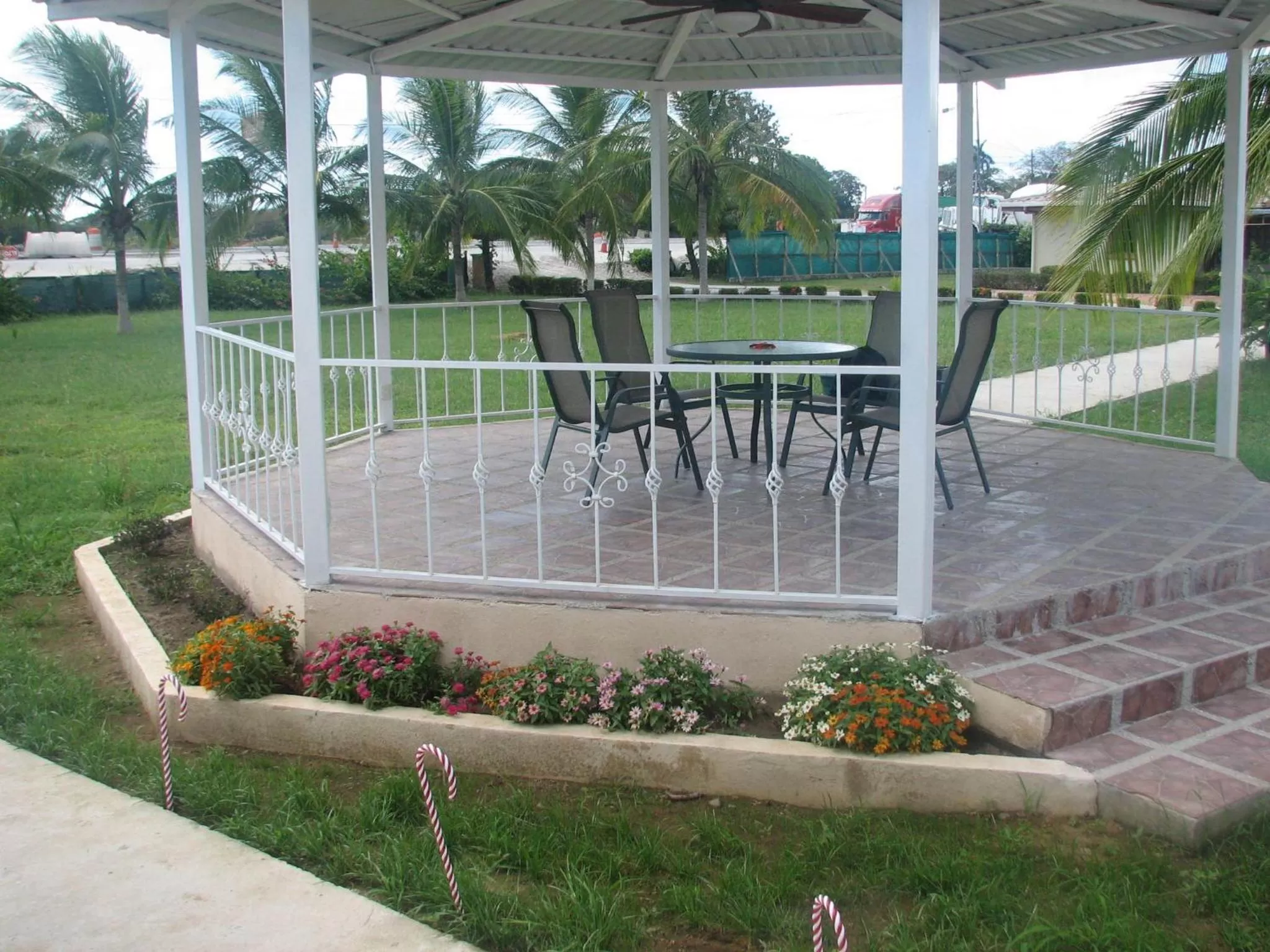 Patio in Hotel La Arena