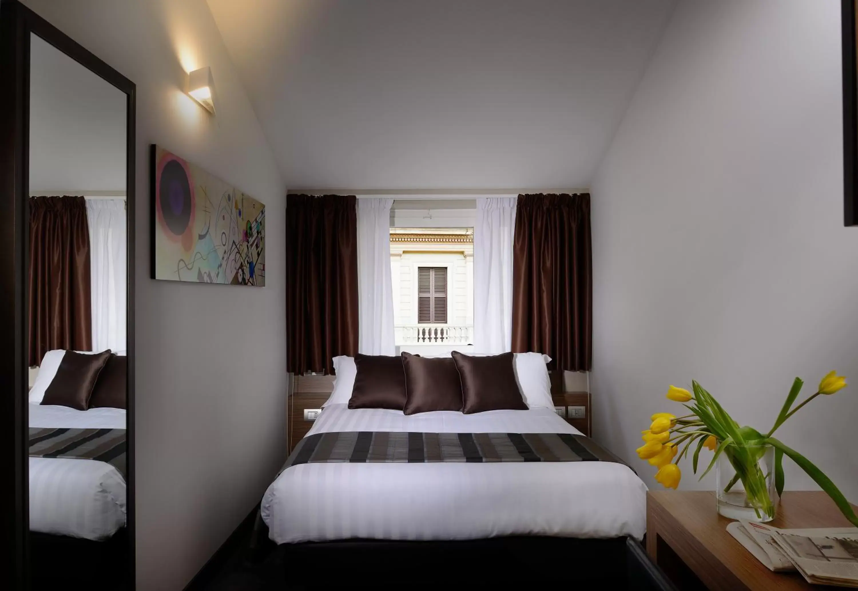 Bedroom, Bed in Rome Art Hotel - Gruppo Trevi Hotels