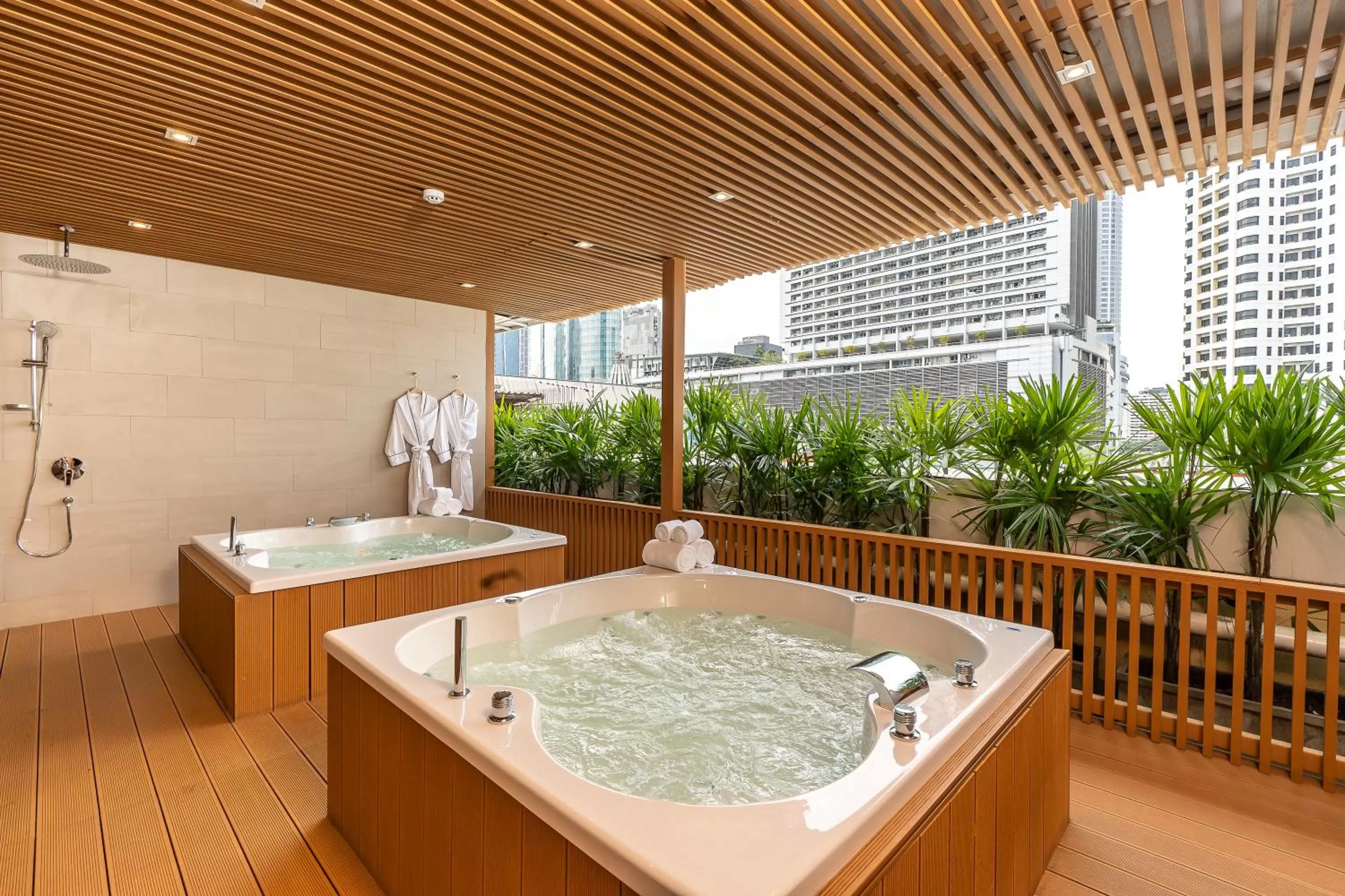 Area and facilities in Arck Hotel