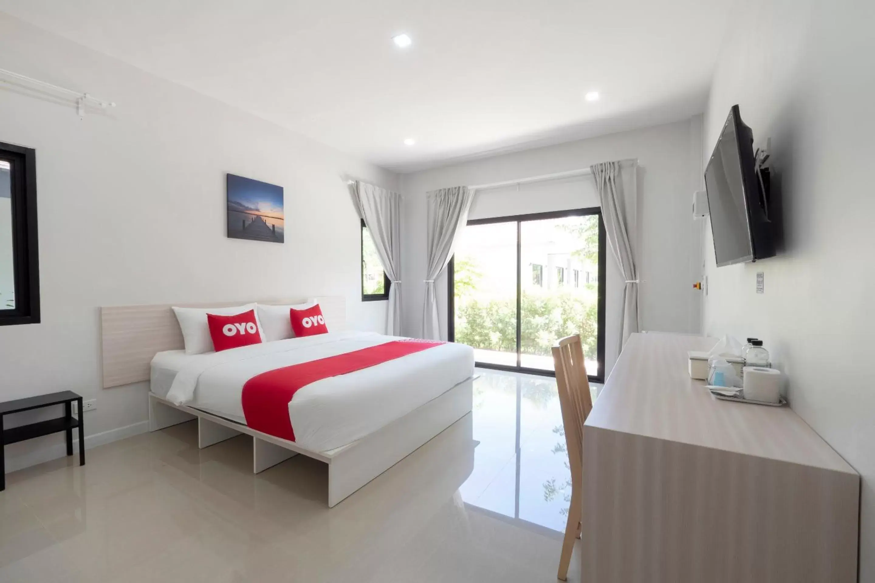 Bedroom, Bed in Capital O 75378 Thawapee Resort