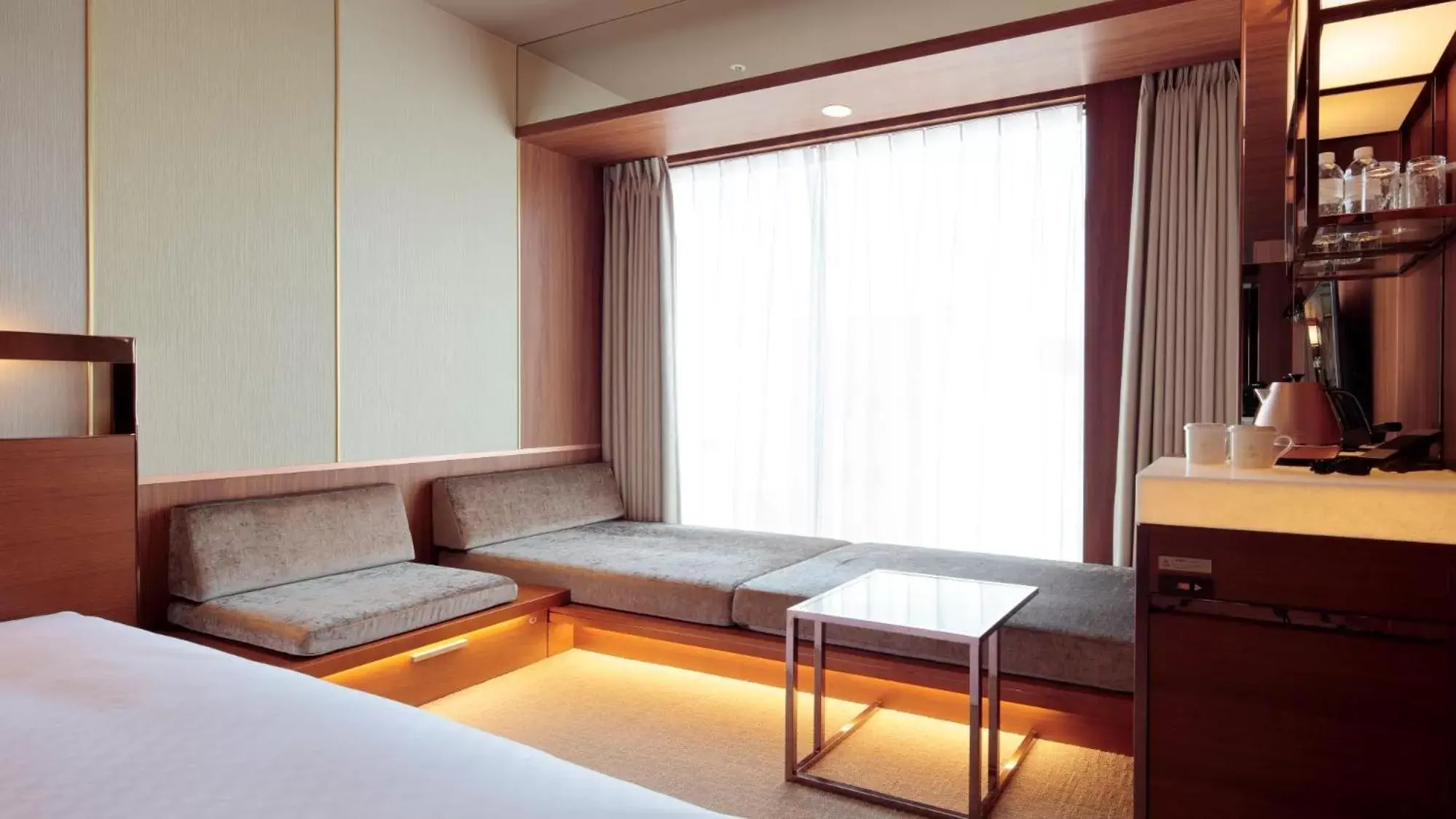 Photo of the whole room, Seating Area in Candeo Hotels Omiya