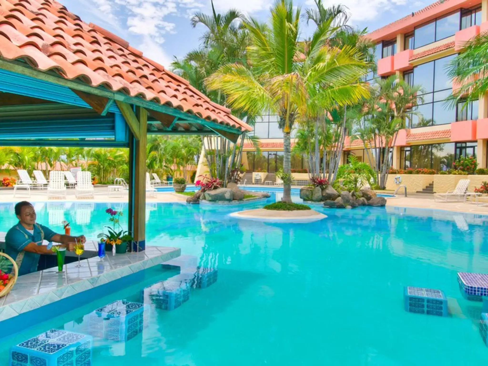 Swimming Pool in Wyndham San Jose Herradura