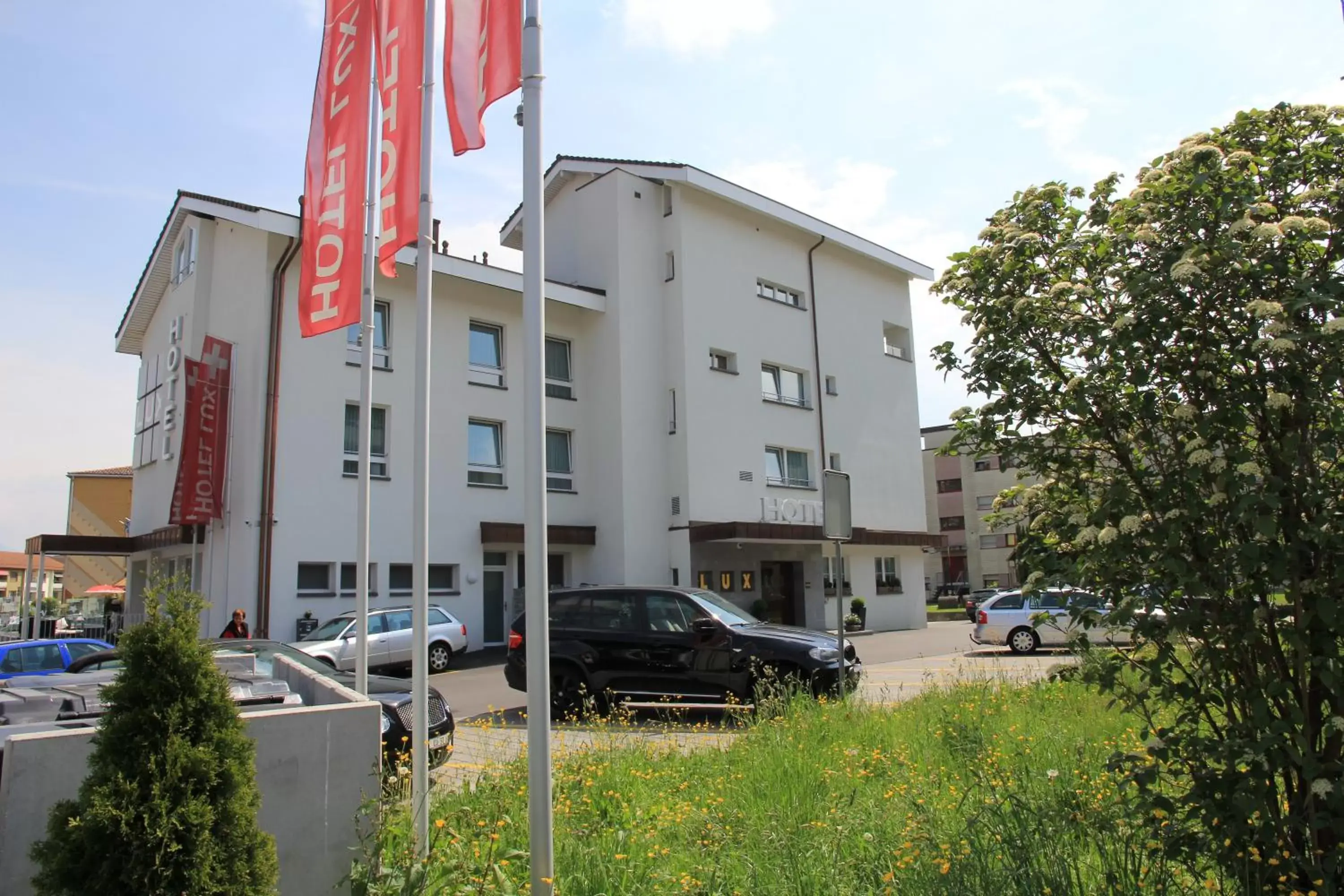 Facade/entrance, Property Building in Businesshotel Lux