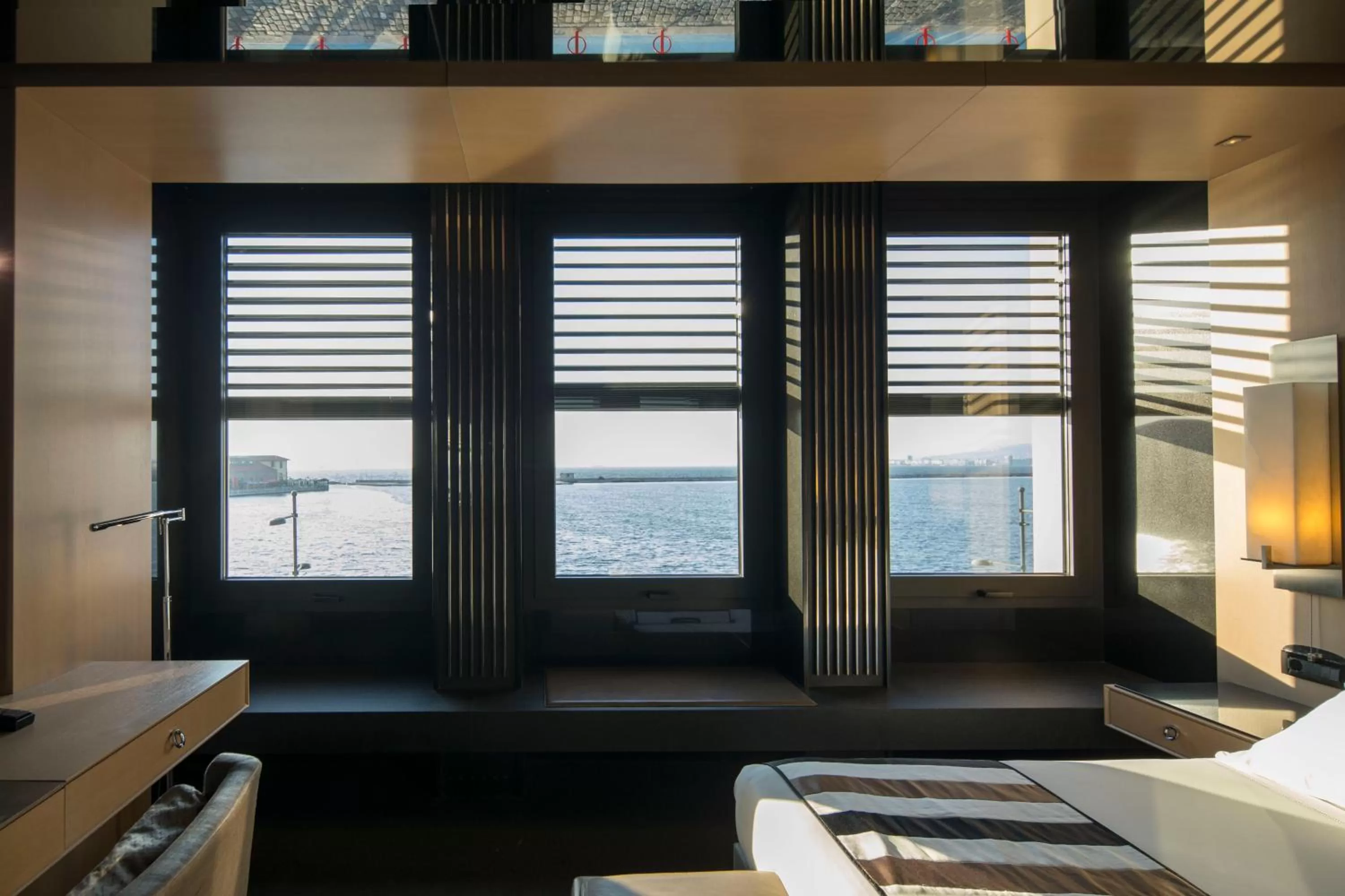 Sea view, Bed in Key Hotel